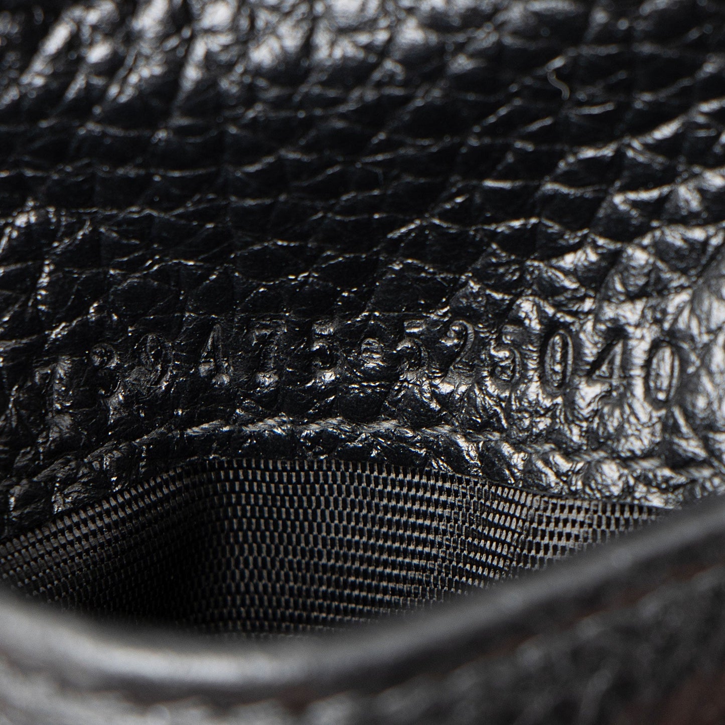 Gucci Jumbo GG Embossed Leather Bifold Wallet (SHF-mmlHGv)