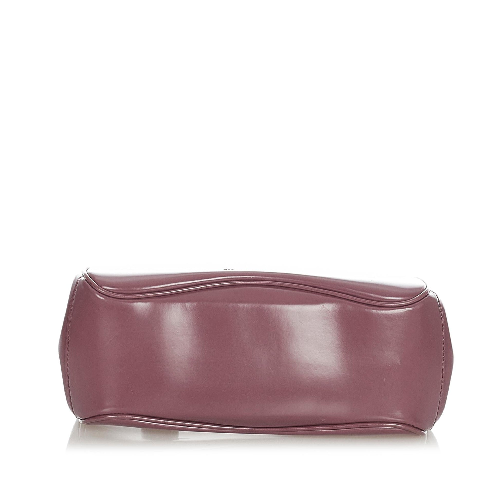 Gucci Leather Handbag Style 17