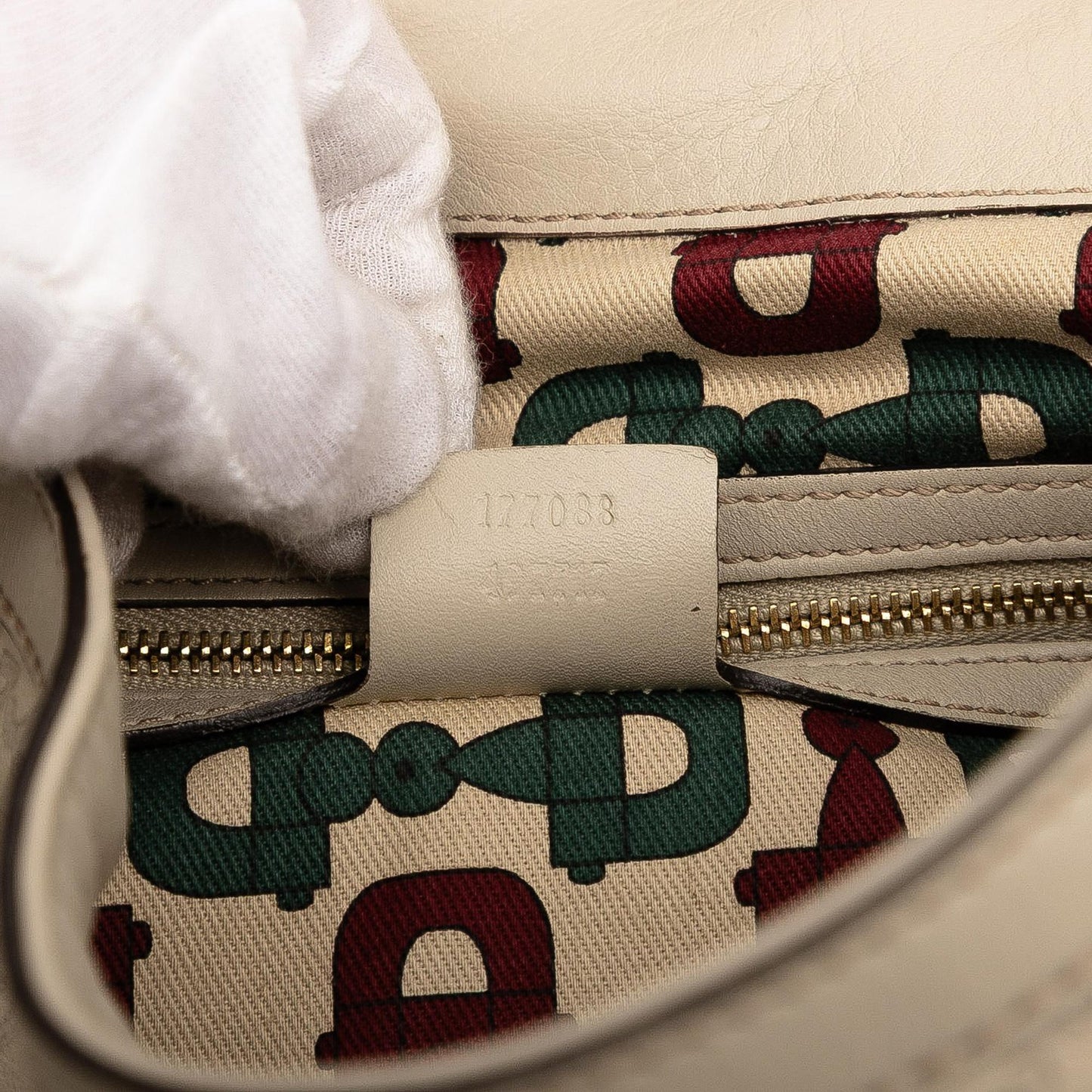Gucci Large Guccissima Indy Hobo