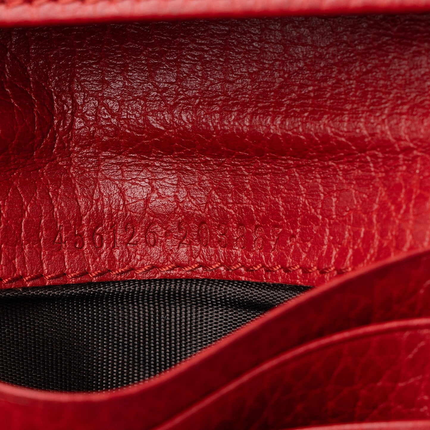 Gucci Leather GG Marmont Card Case