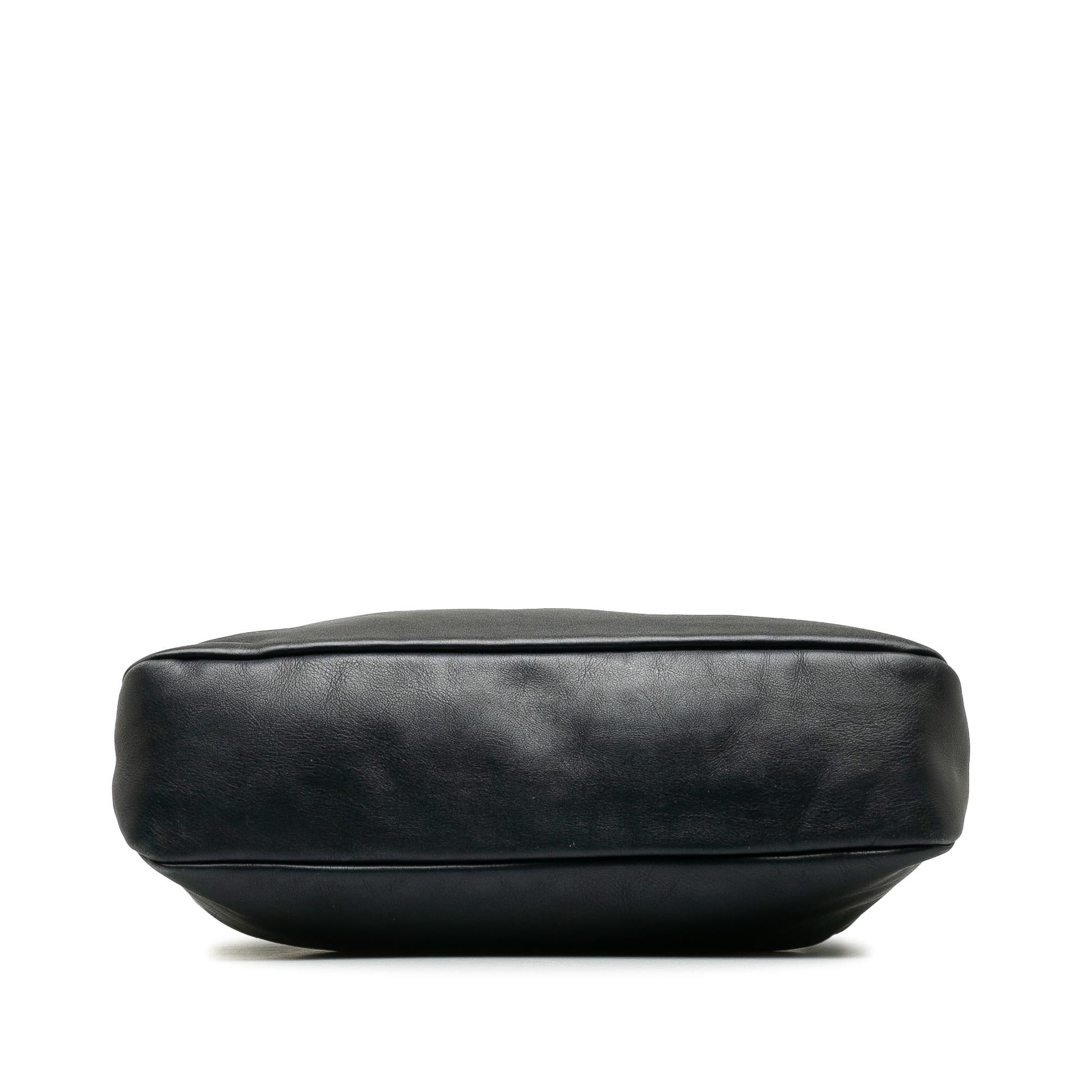 Gucci Leather Shoulder Bag