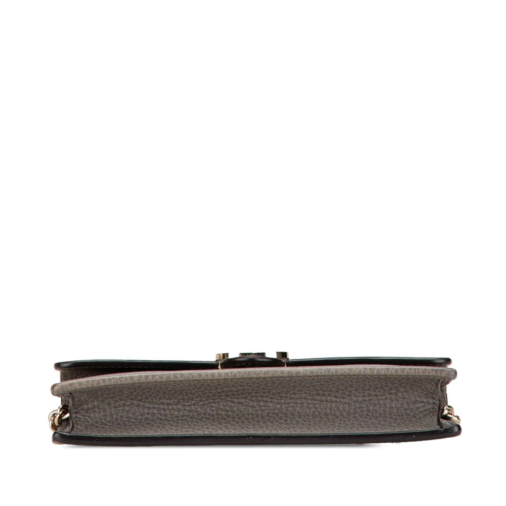 Gucci Leather Interlocking G Dollar Wallet on Chain