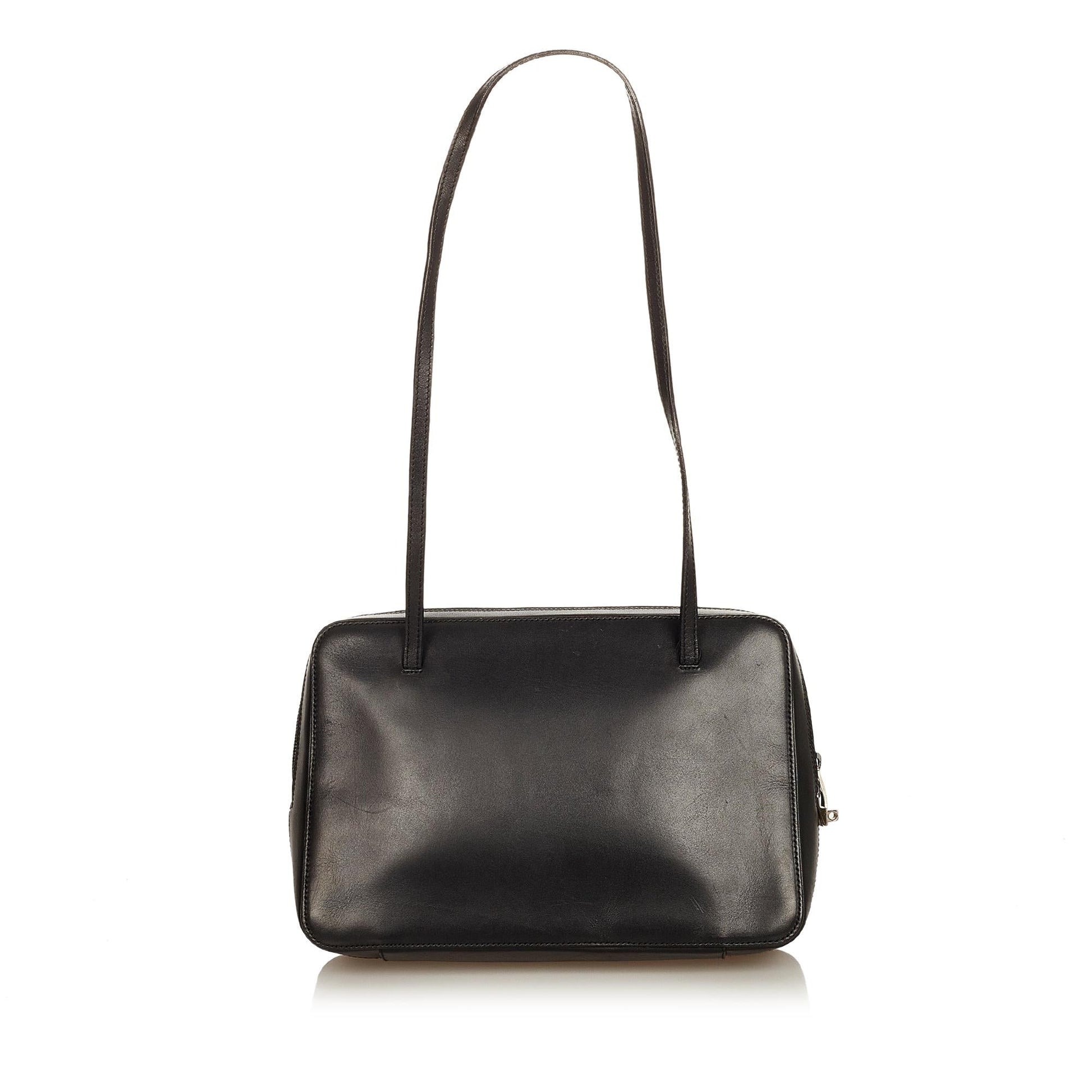 Gucci Leather Shoulder Bag (SHG-36160)