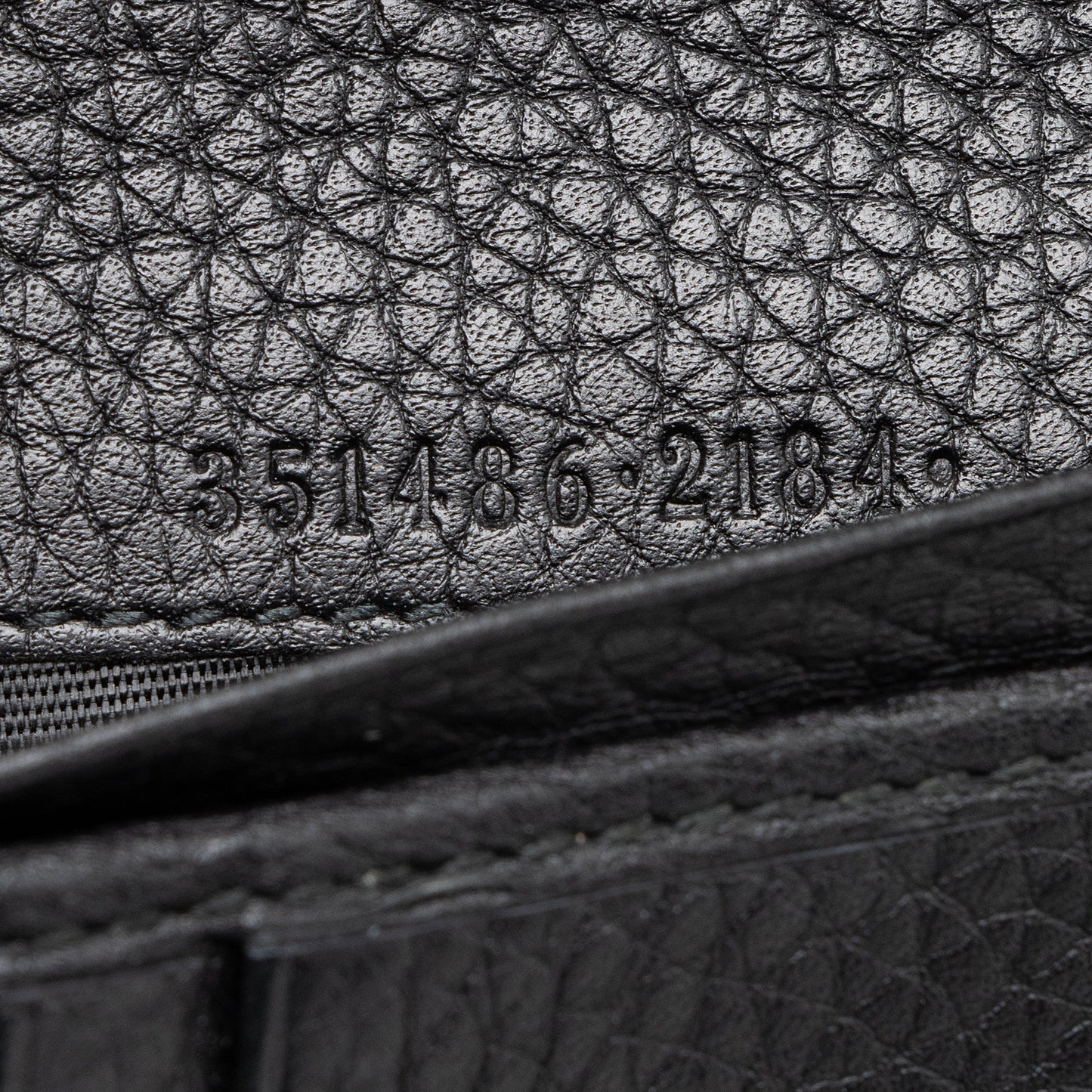 Gucci Leather Soho Medium Zip Around Wallet (SHF-23683)