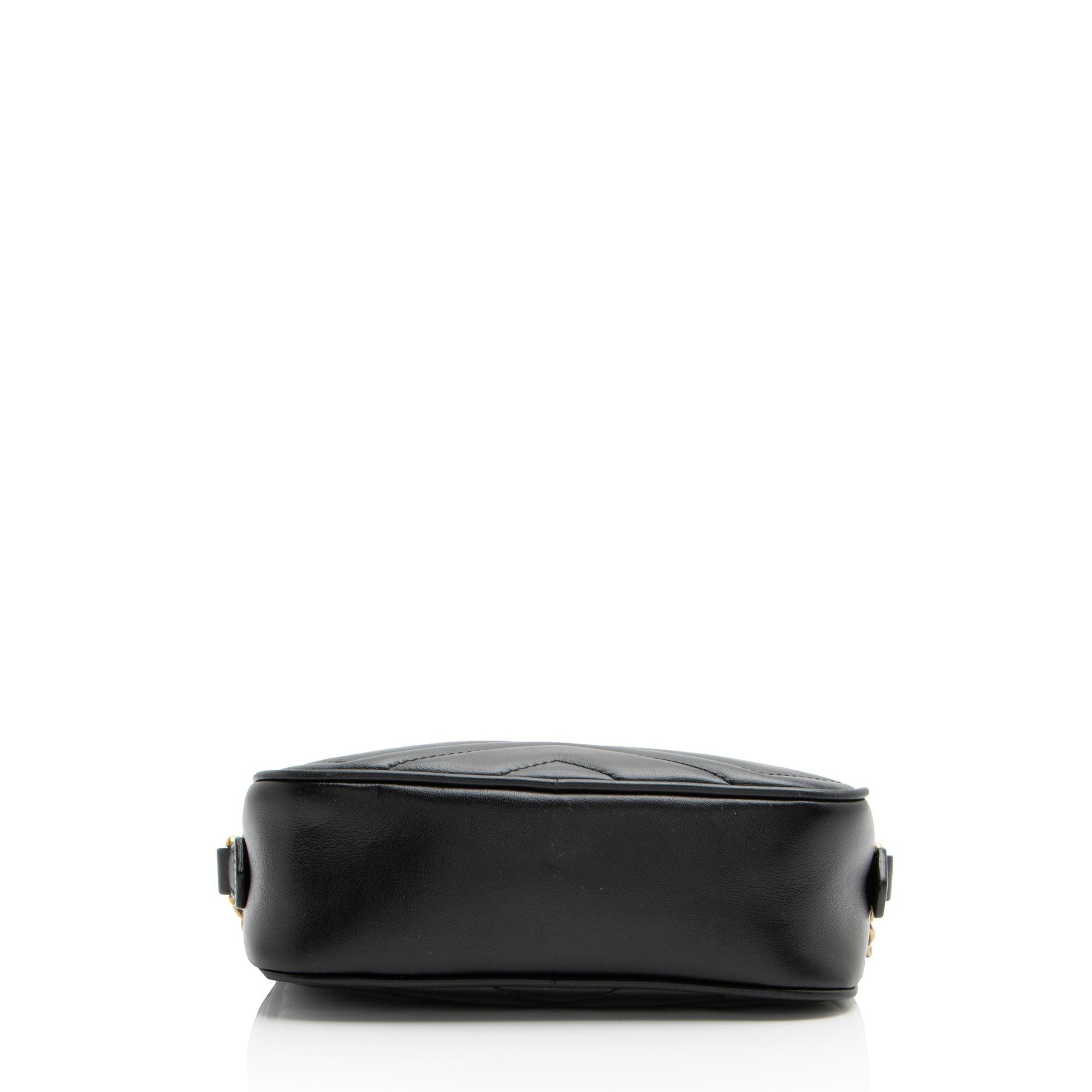 Gucci Matelasse Leather GG Marmont Mini Bag (SHF-J7WV4U)