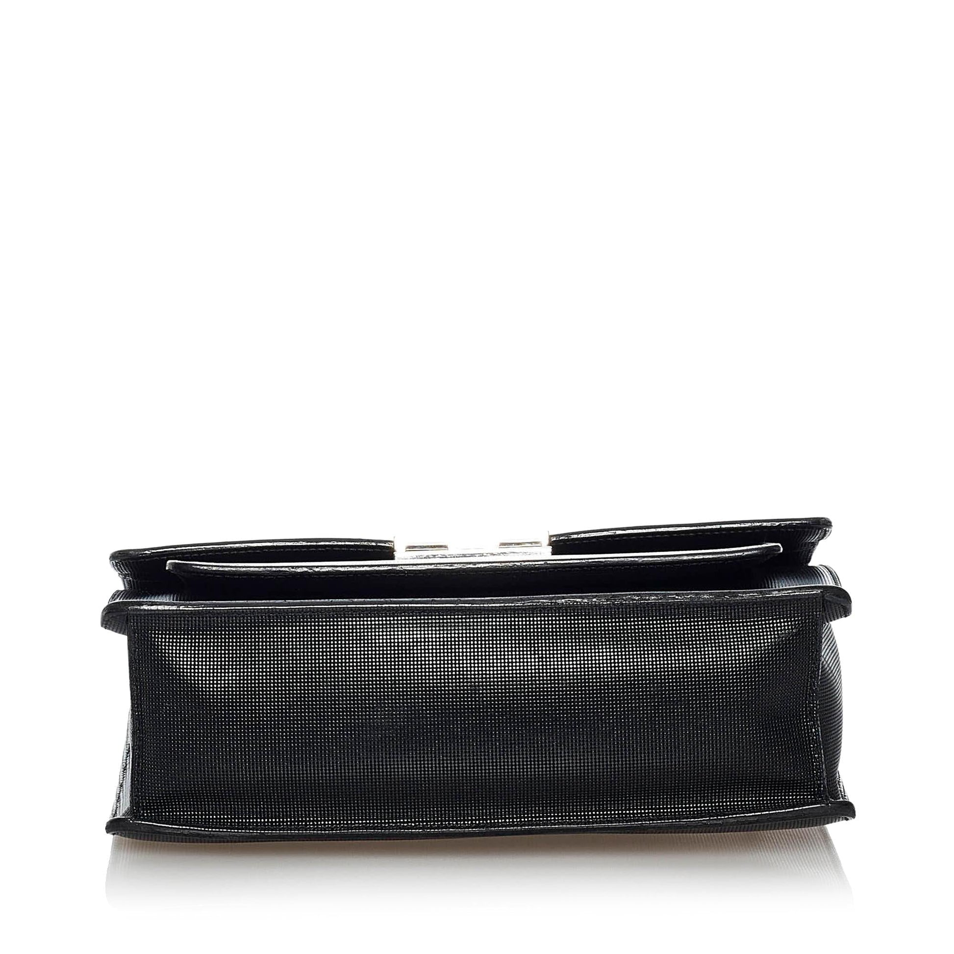 Gucci Padlock Leather Satchel (SHG-37609)