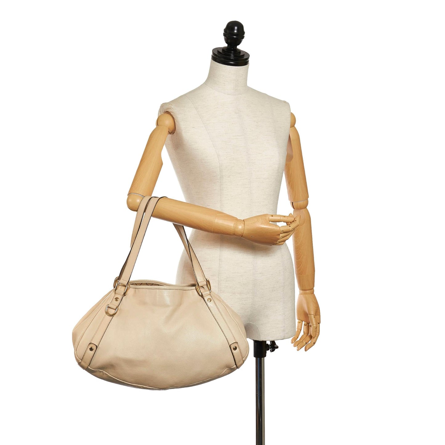Gucci Pelham Leather Shoulder Bag (SHG-32813)