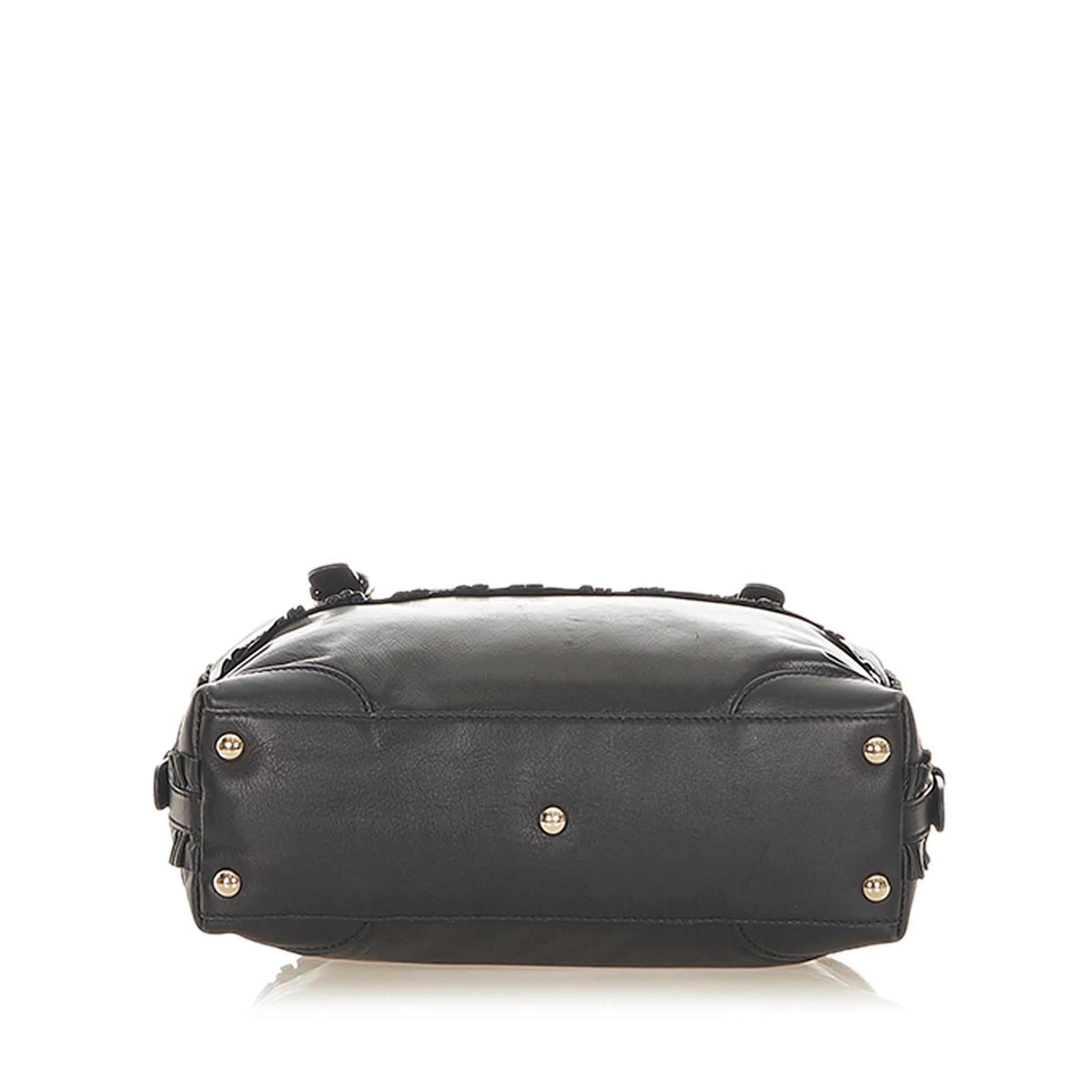 Gucci Leather Handbag Style 16