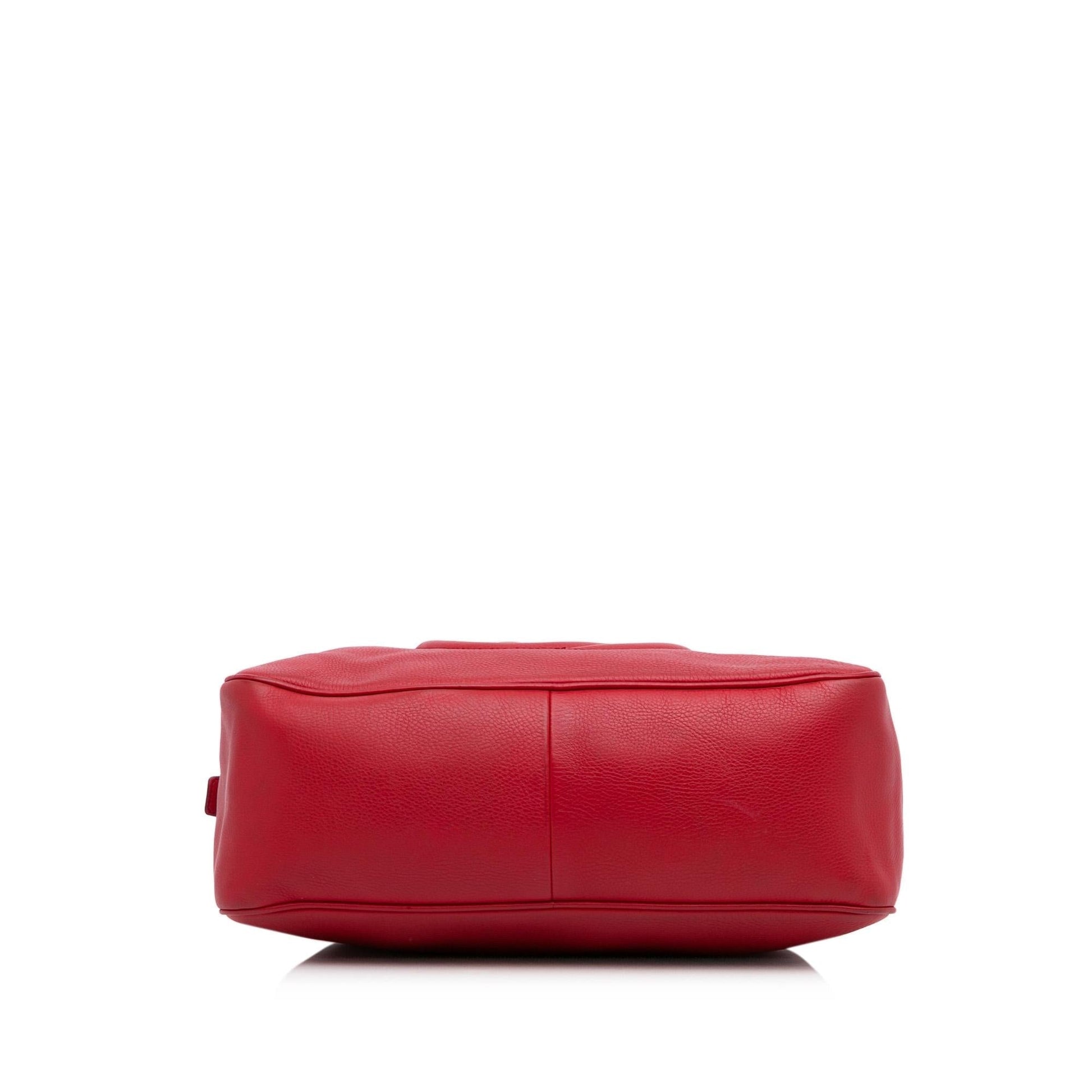 Gucci Chain Shoulder Bag
