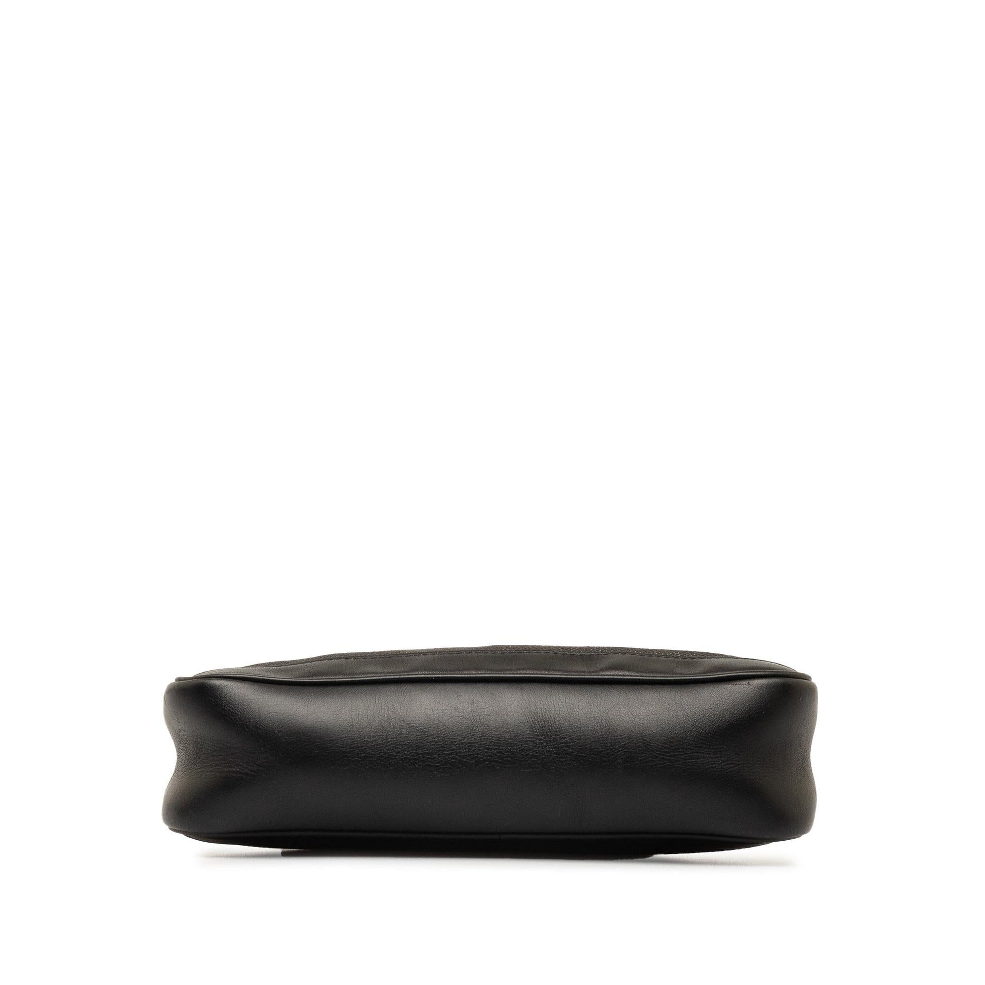 Gucci Pochette Baguette Shoulder Bag