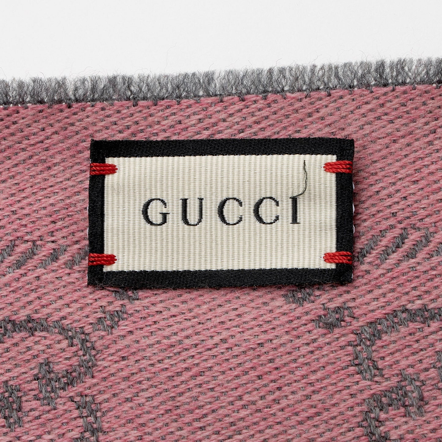 Gucci Wool GG Reversible Scarf (SHF-Ci0Heg)