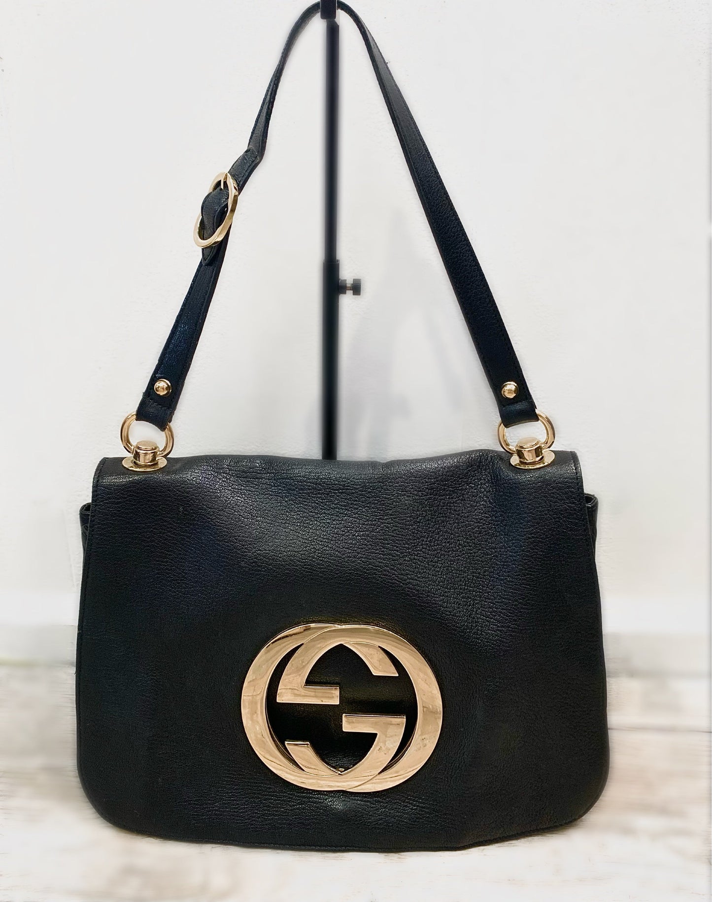 Gucci Caro Leather Shoulder Bag