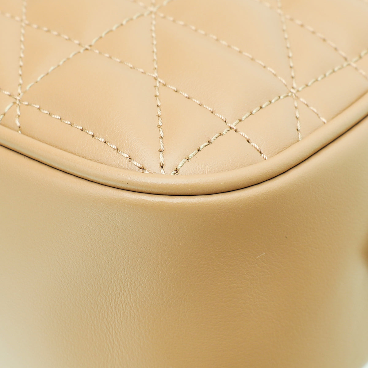 Gucci Rose Beige GG Marmont MatelassÃ© Camera Small Shoulder Bag