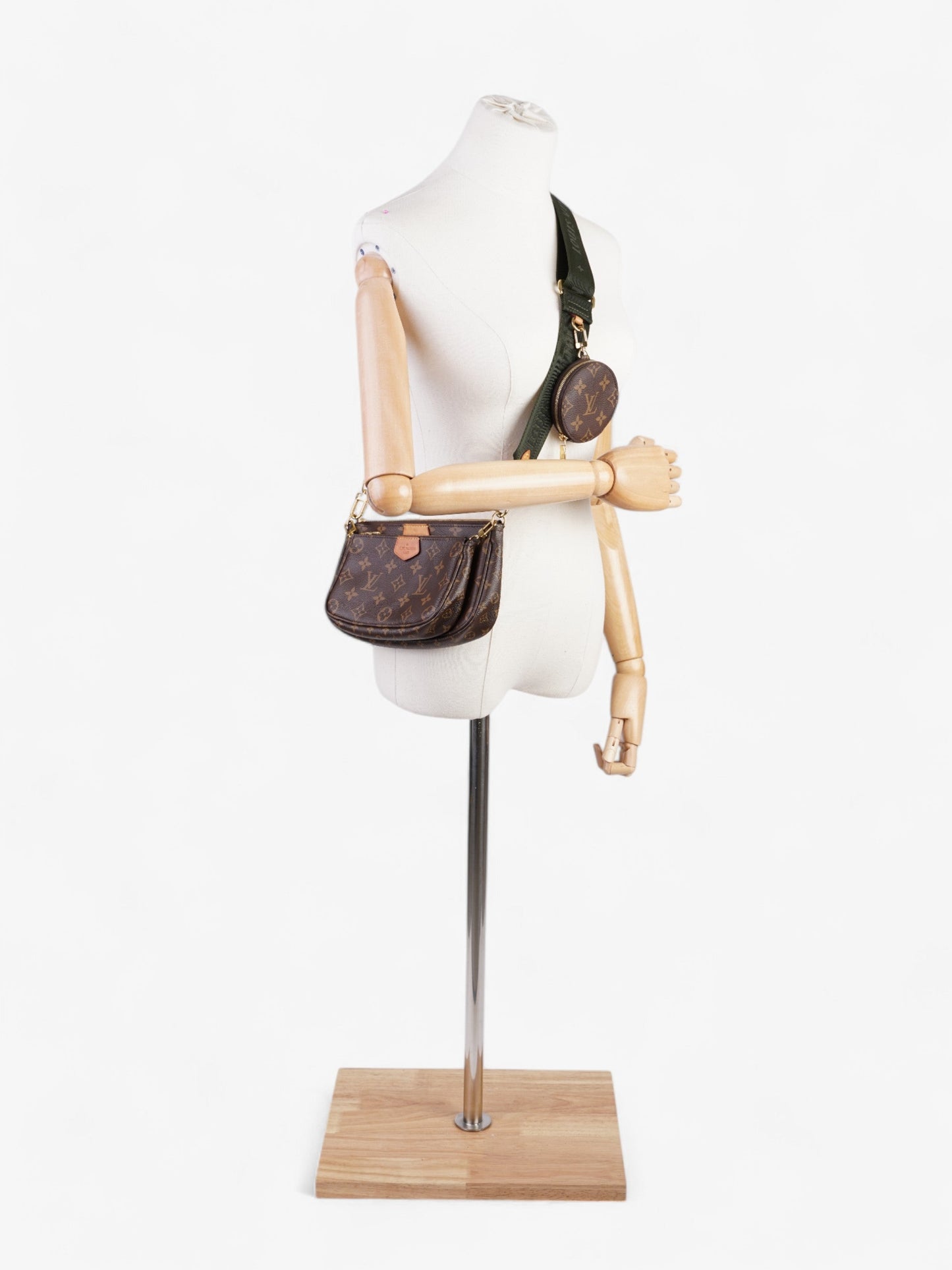 Louis Vuitton Multi Pochette Accessoires Monogram Coated Canvas