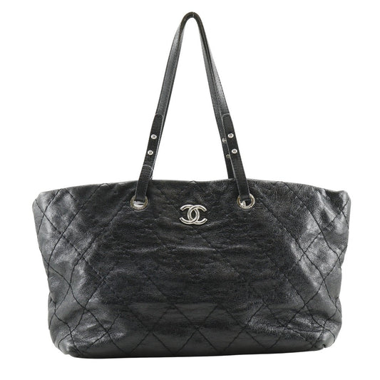 Chanel On the Road Leather Tote Bag A48019