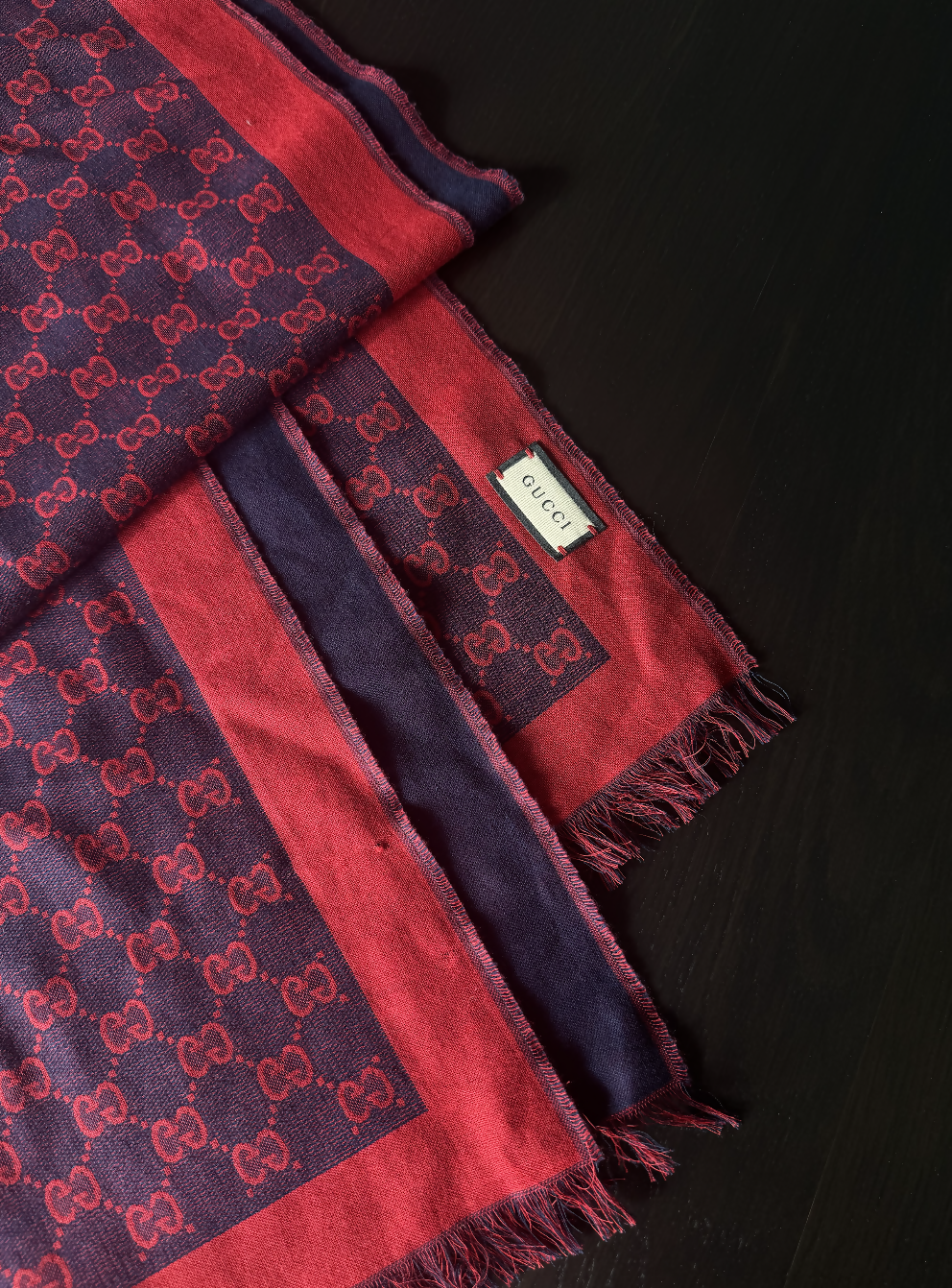 GUCCI Cotton Scarf in Bordeaux w/ Total Pattern