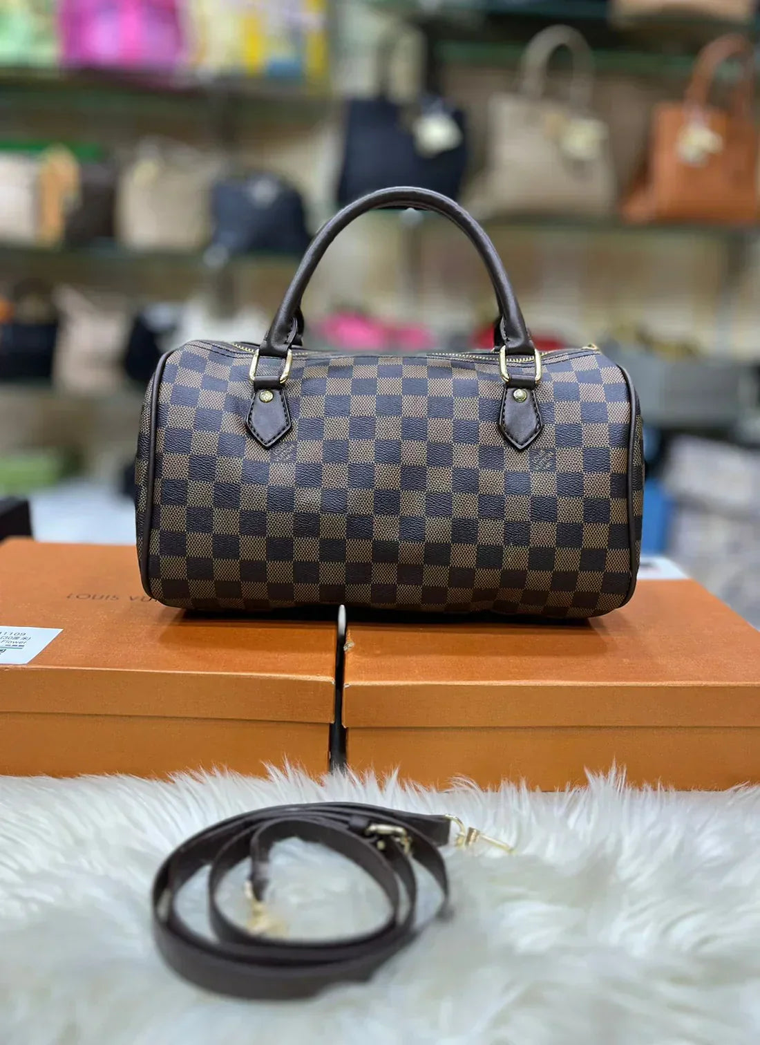 Louis Vuitton Duffel Bag - Premium Travel Companion (Brown/Black)