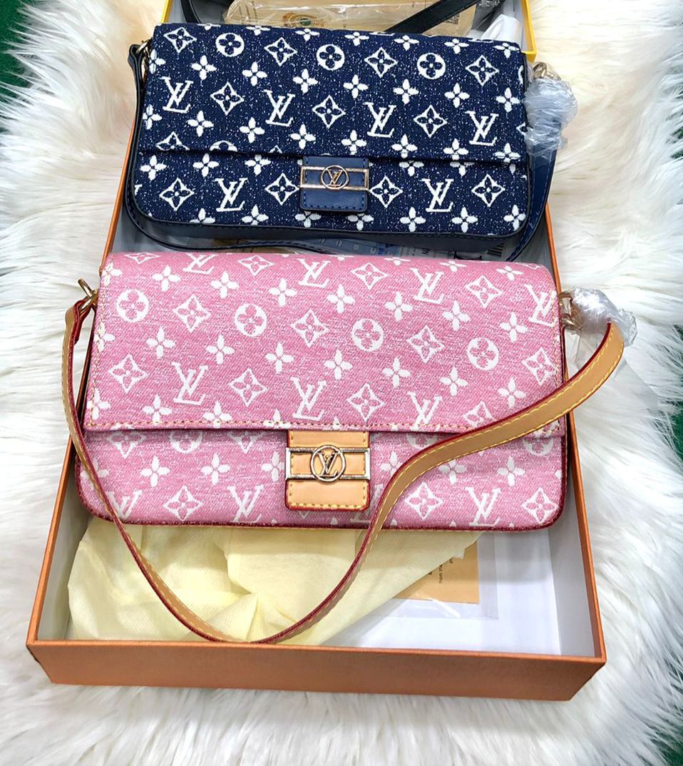 Louis Vuitton Crossbody Bag – Premium Women Bag (Pink)