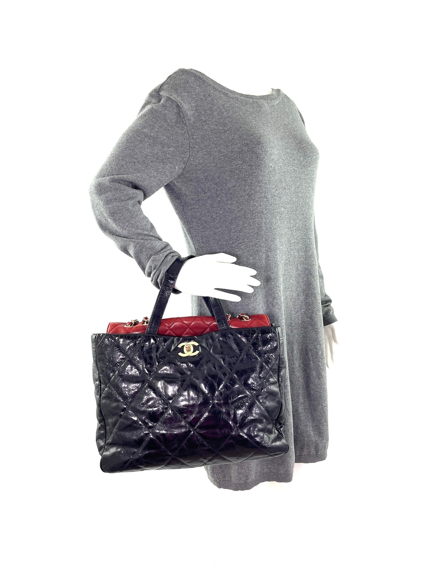 CHANEL Black Portobello Quilted Tote