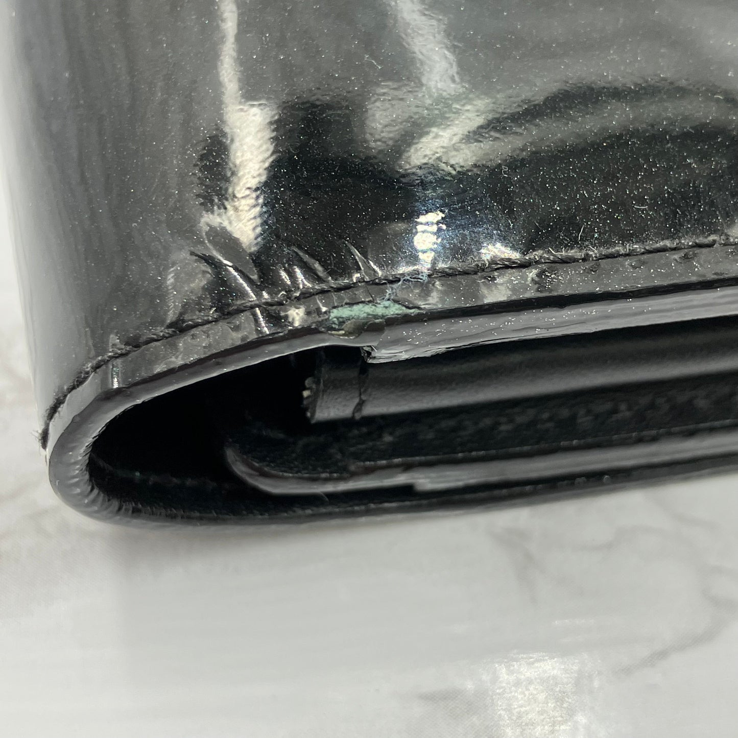 Louis Vuitton  Vernis Louise Long wallet