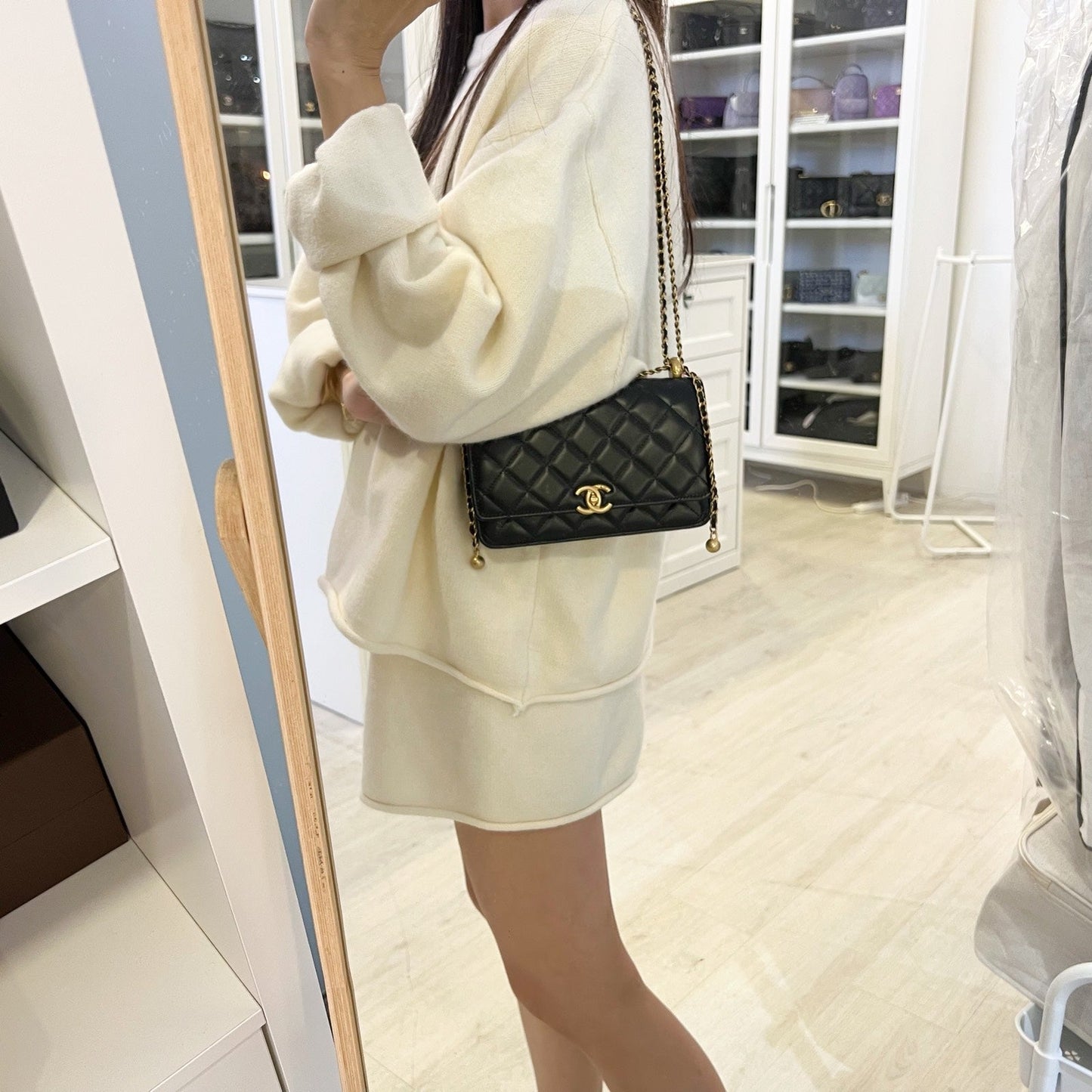 Chanel 24C Double Pearl Adjustable Chain Wallet on Chain WOC in Black Calfskin and AGHW (Model: AP2289) Crossbody