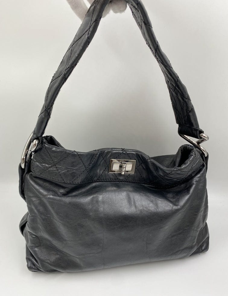 Chanel Twist Shoulder Bag - Ewore Bags