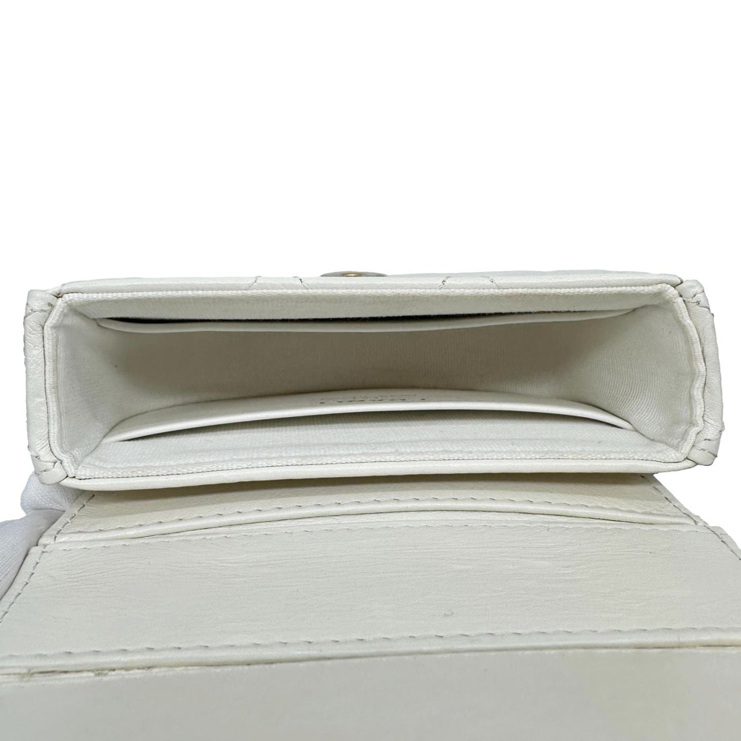 CHANEL Aged Quilted Calfskin Leather Top Handle Clutch With Chain White