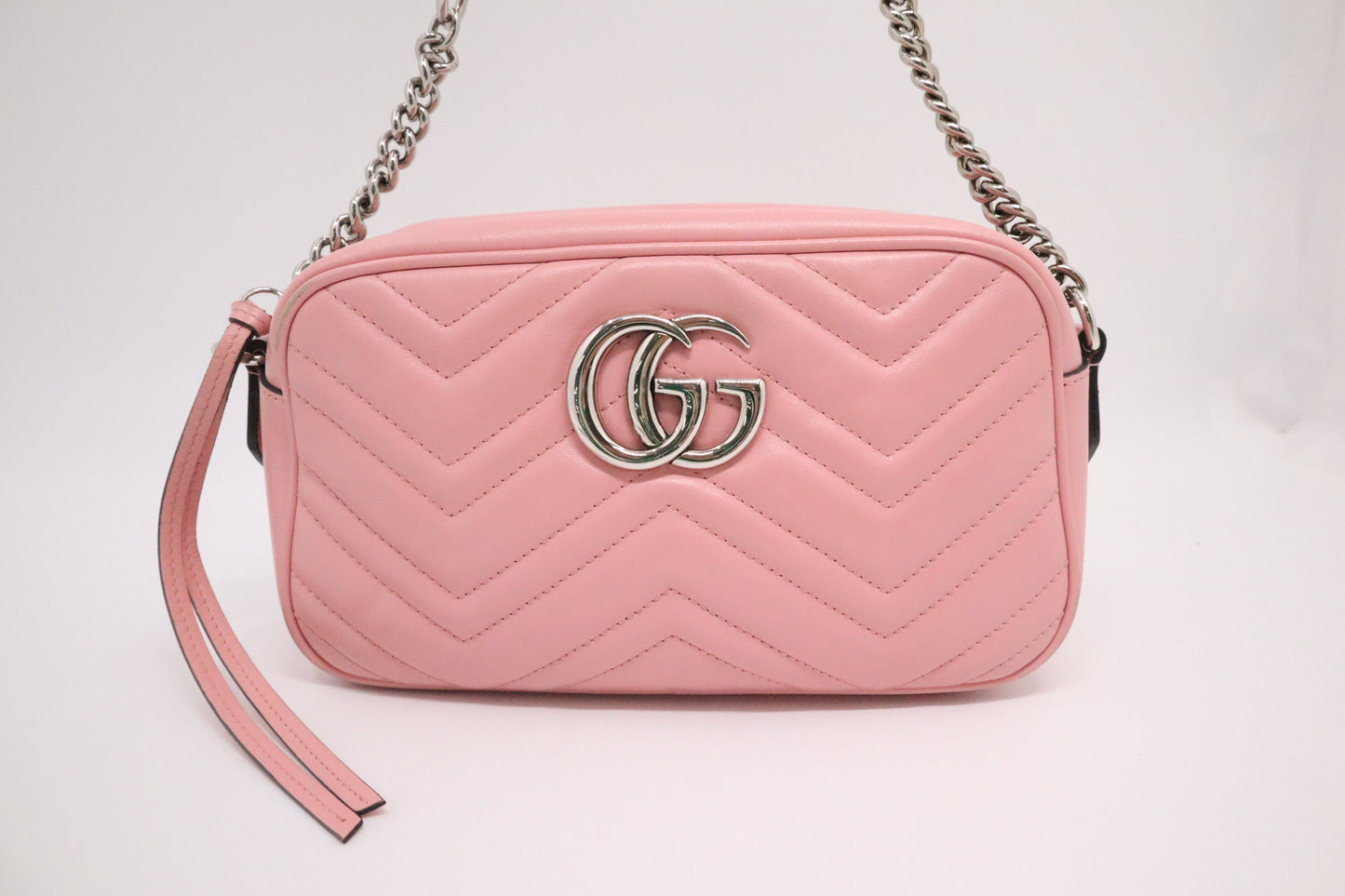 Gucci Marmont Shoulder Bag in Pink Leather