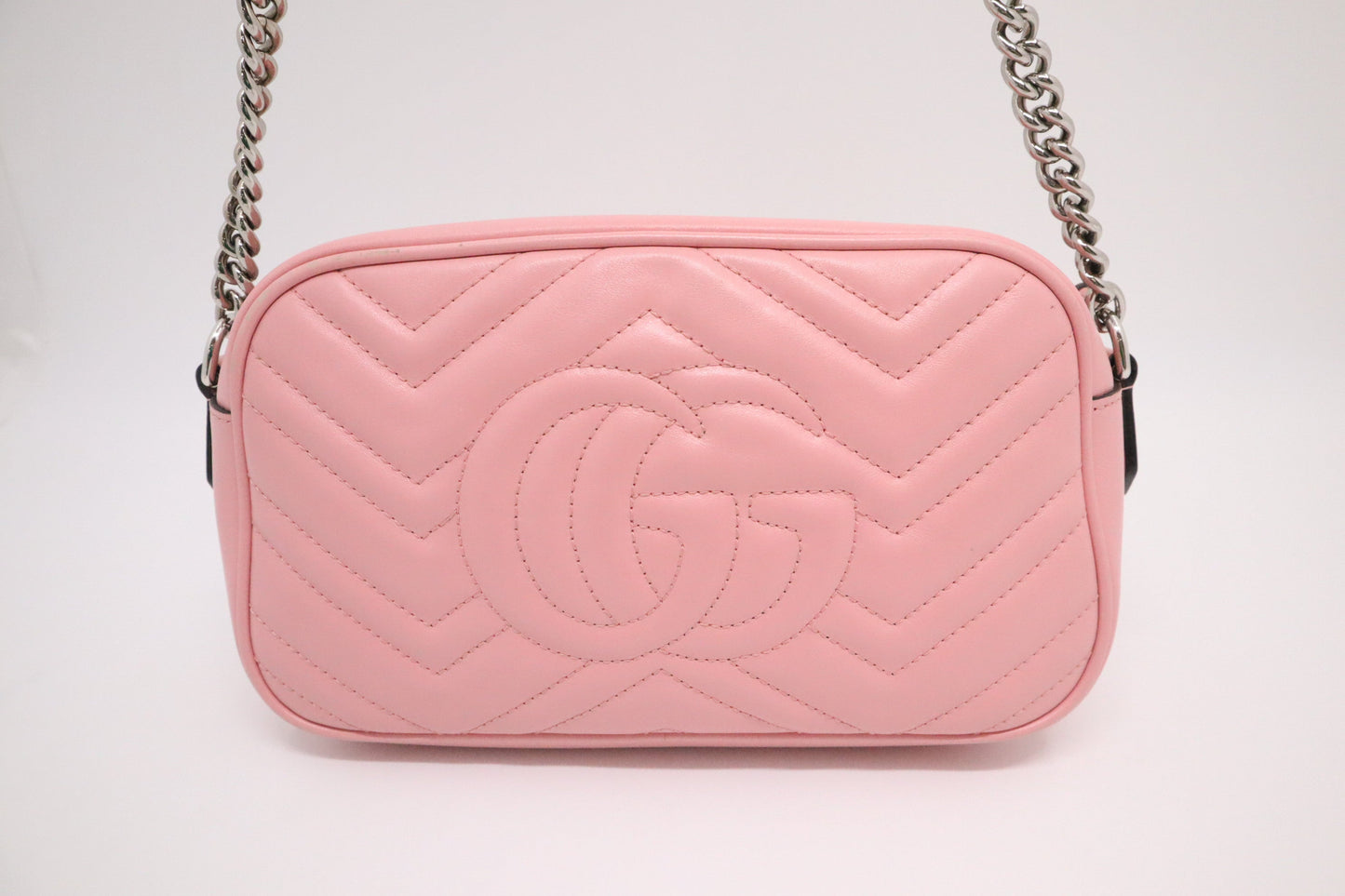 Gucci Marmont Shoulder Bag in Pink Leather