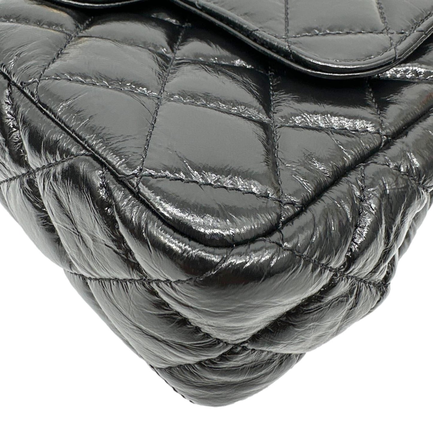 CHANEL Wavy CC Shiny Crumpled Calfskin Leather Hobo Bag Black