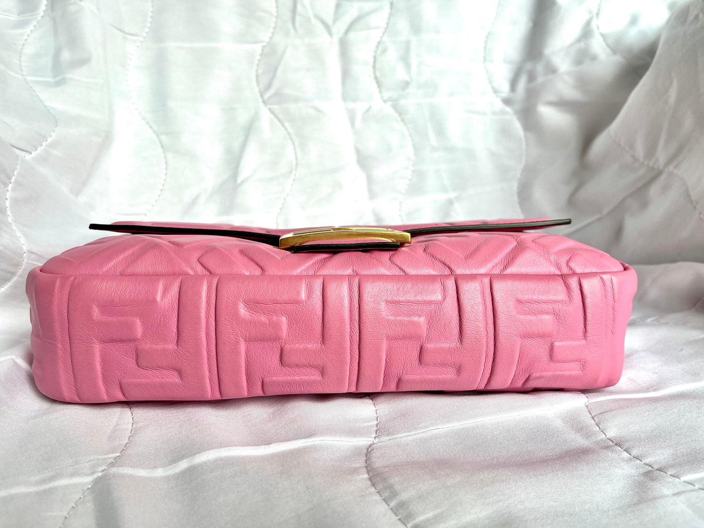 FENDI Baguette Pink Leather 3D FF Motif Crossbody bag
