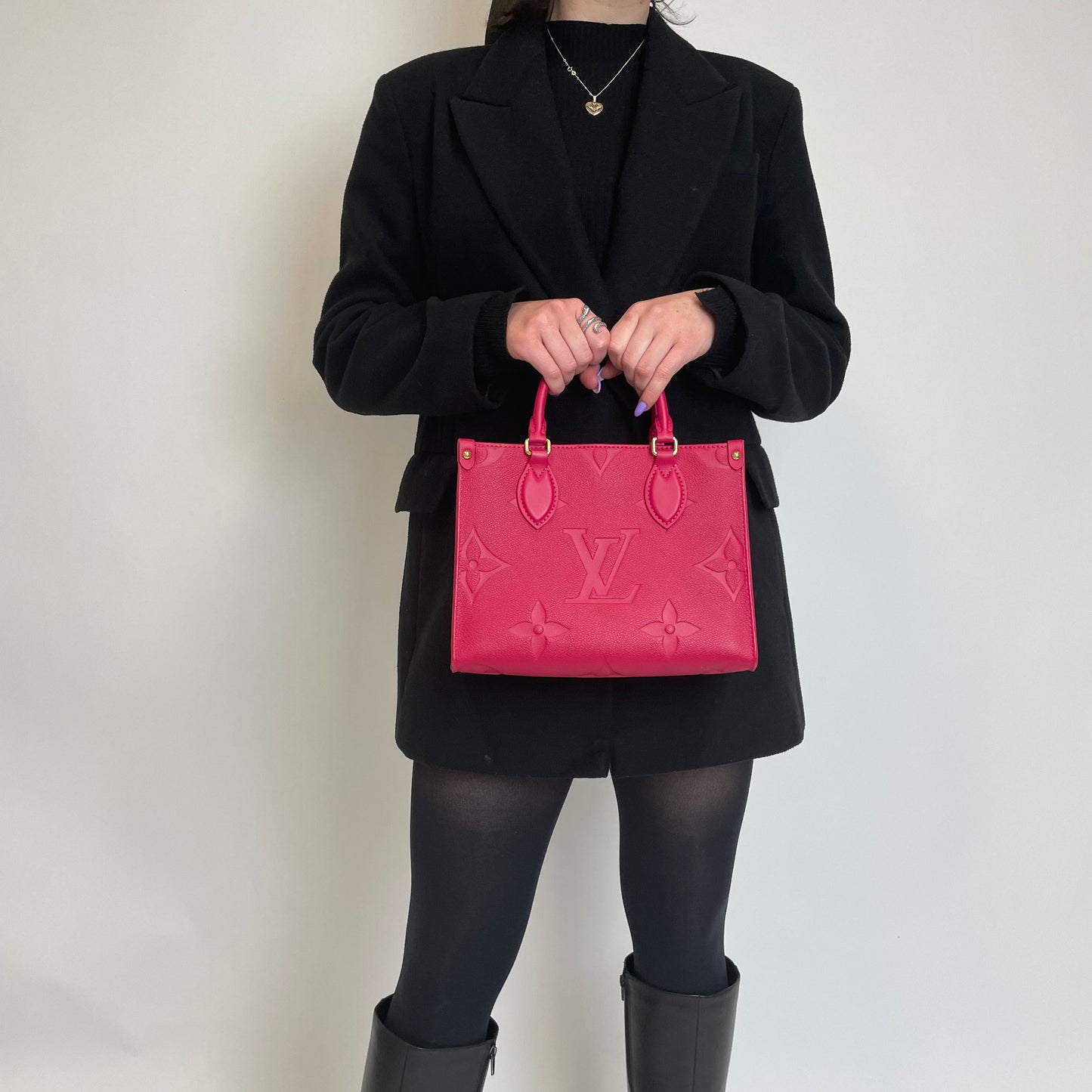 Louis Vuitton Fuschia Empreinte OnTheGo PM DU4270