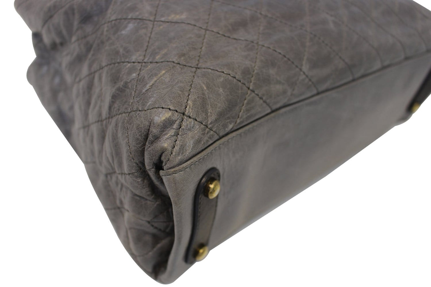 CHANEL Grey Quilted Calfskin Leather Stingray Bindi CC Shopper Tote Bag