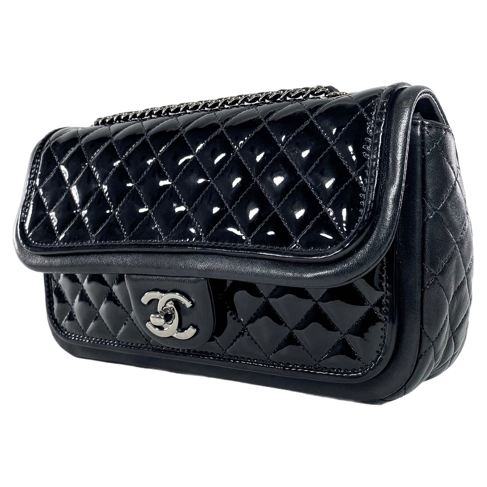 Chanel Twist Shoulder Bag - Ewore Bags