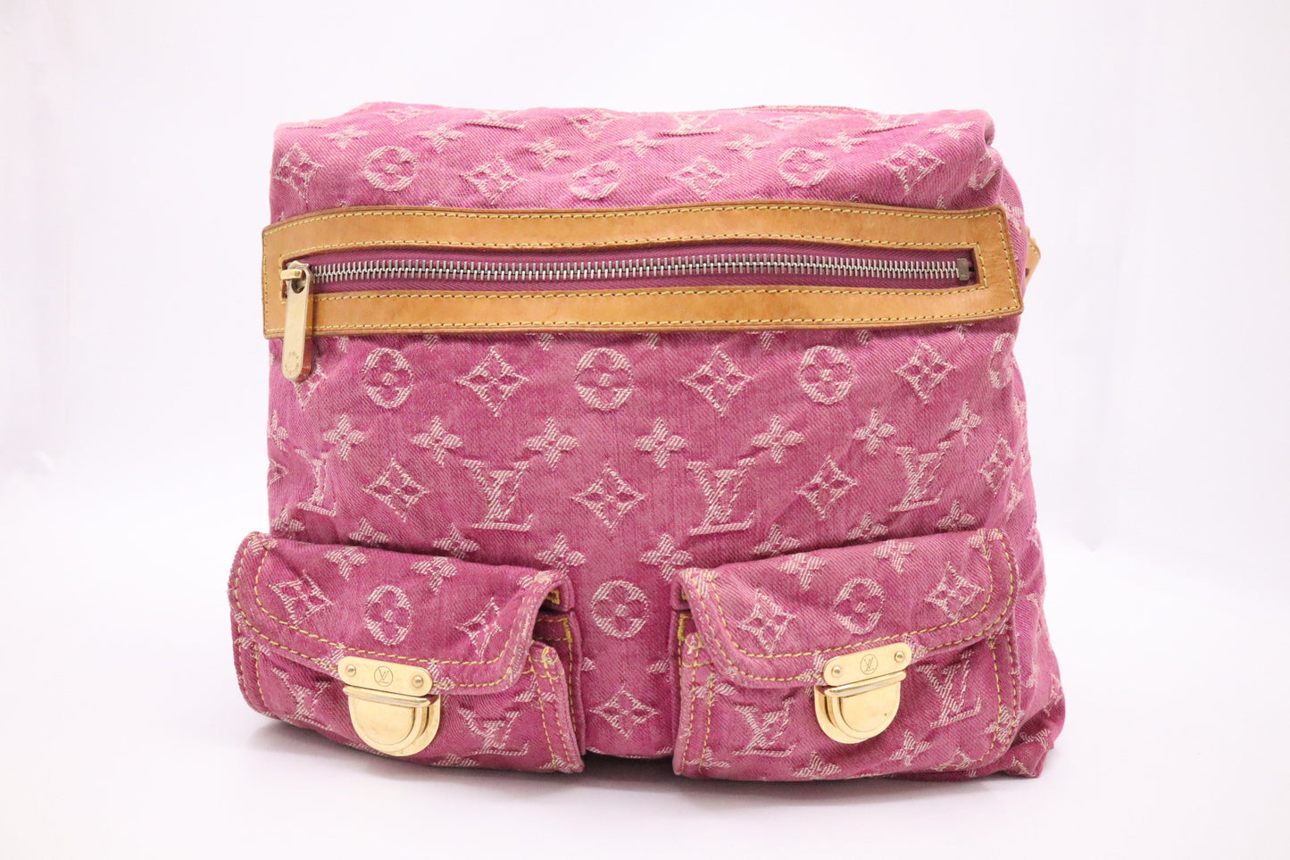 Louis Vuitton Baggy GM in Pink Monogram Denim