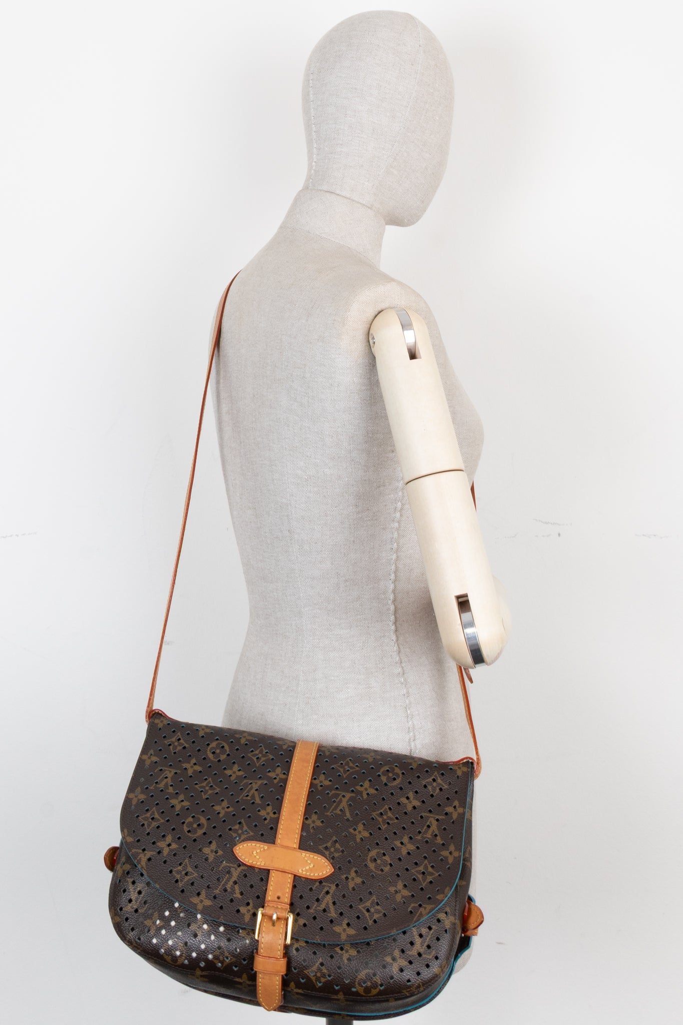 LOUIS VUITTON Perforated Saumur 30 Crossbody Bag MNG Canvas