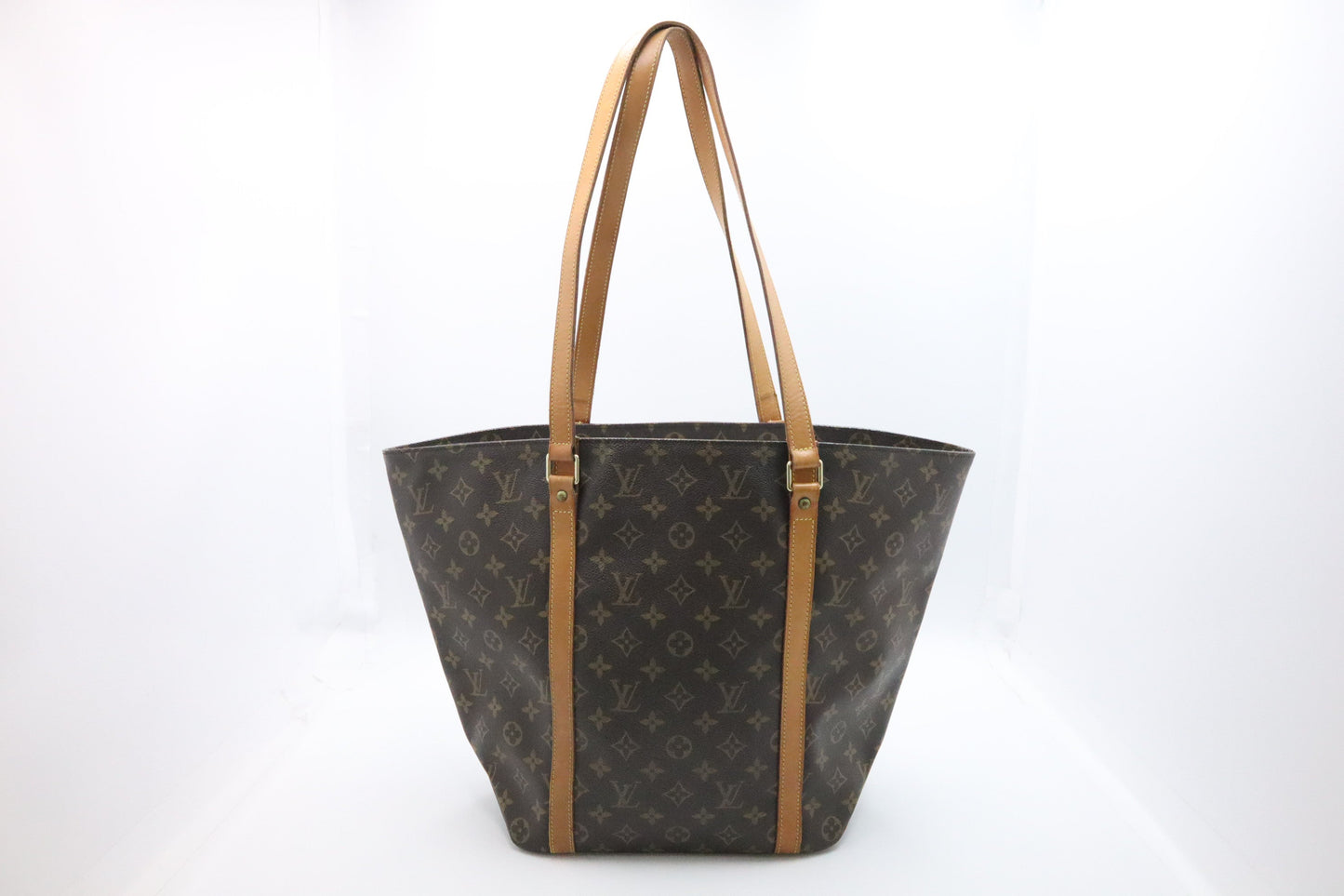 Louis Vuitton Sac Shopping 48 in Monogram Canvas