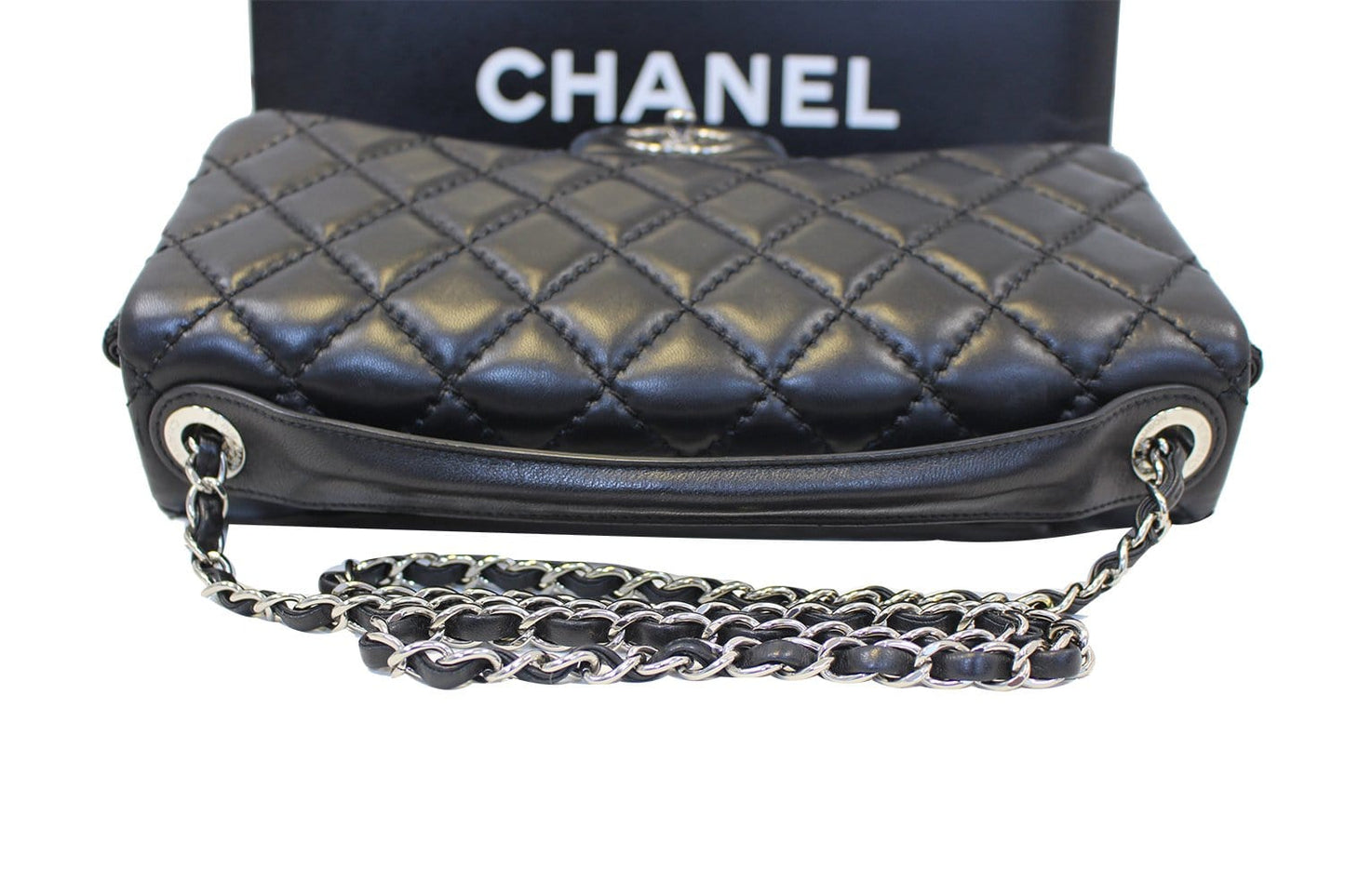 CHANEL Black Lambskin Leather Jumbo Flap Bag