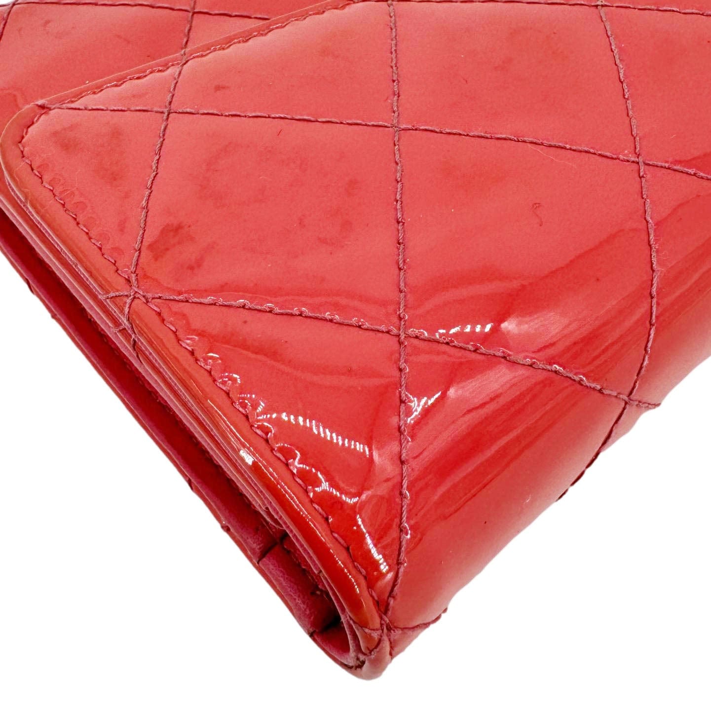 CHANEL Quilted Patent Leather Long Wallet Pink
