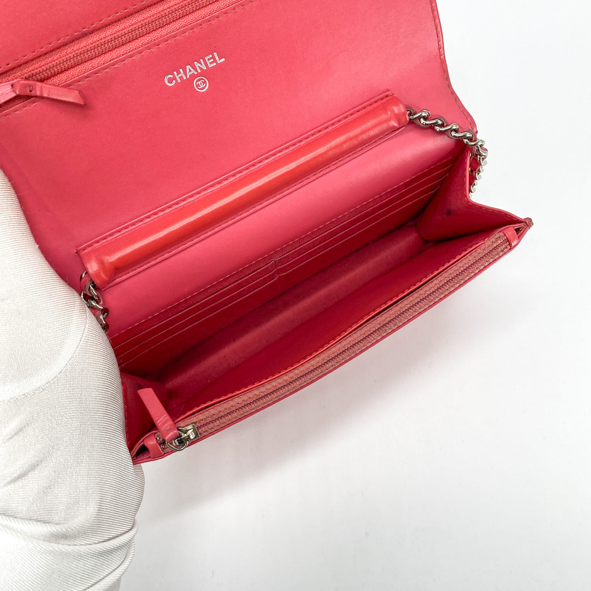 Chanel Caviar Coco Wallet On Chain Pink