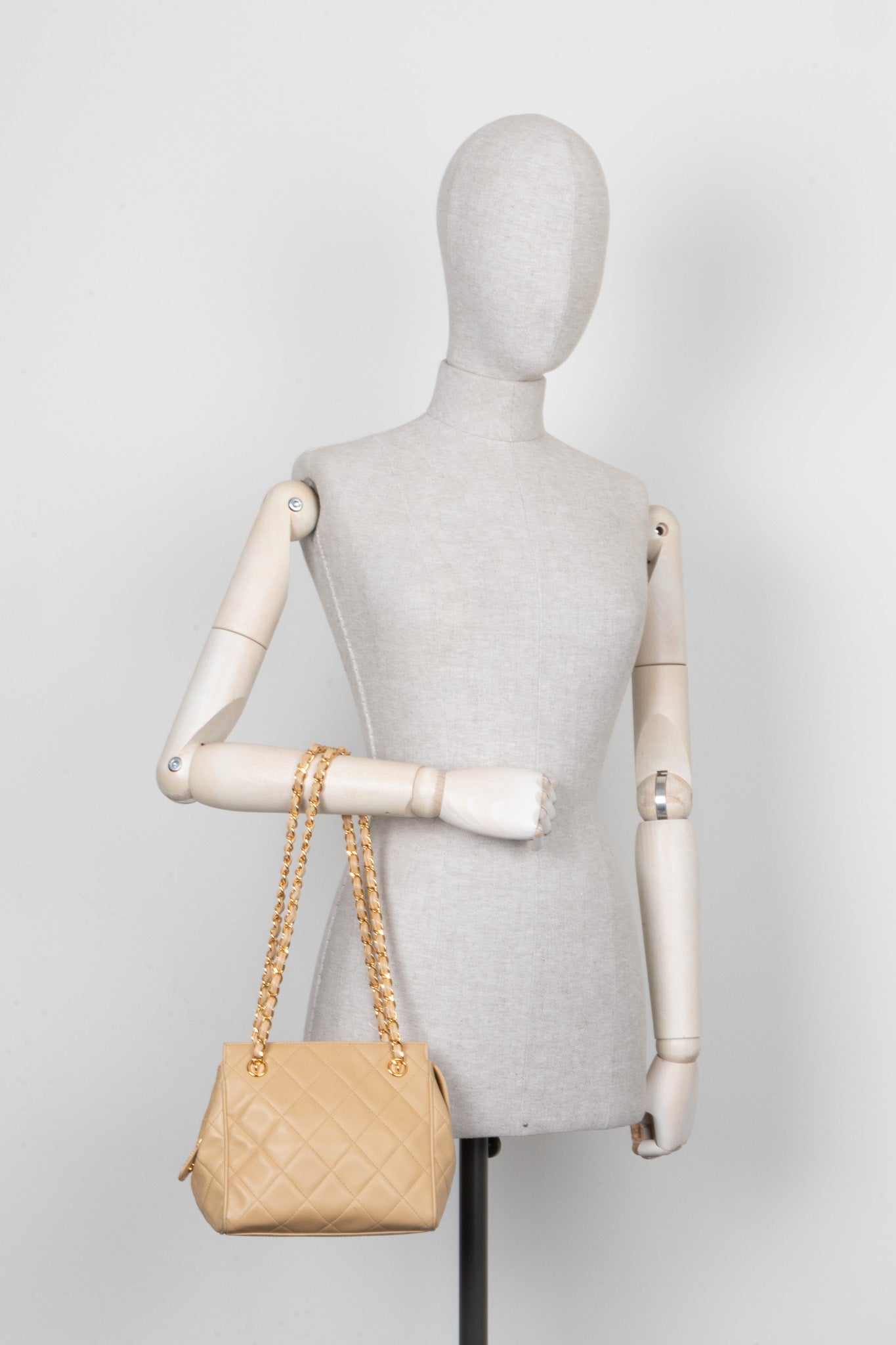 Chanel Shoulder Bag - Ewore Bags