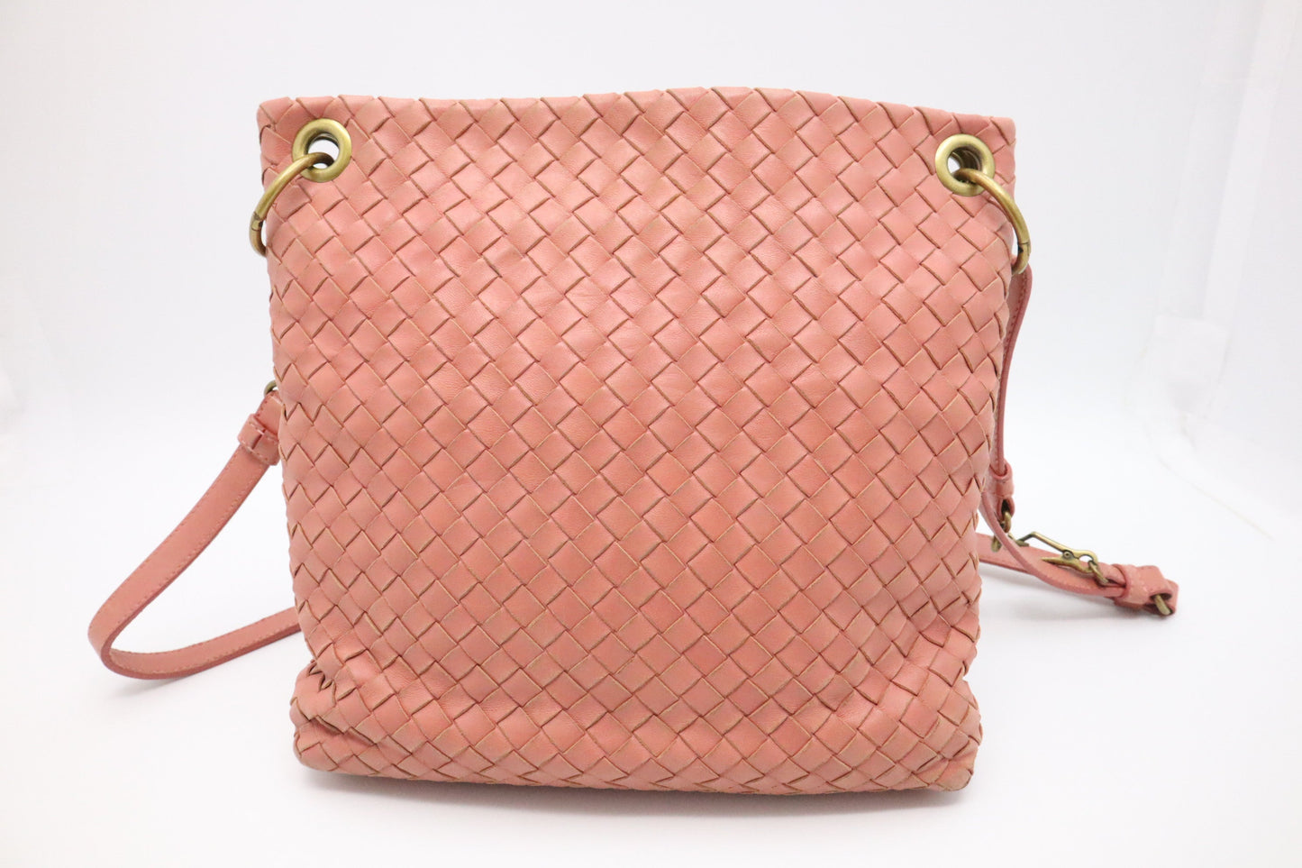 Bottega Veneta Leather Crossbody in Pink Intrecciato (Adjustable)