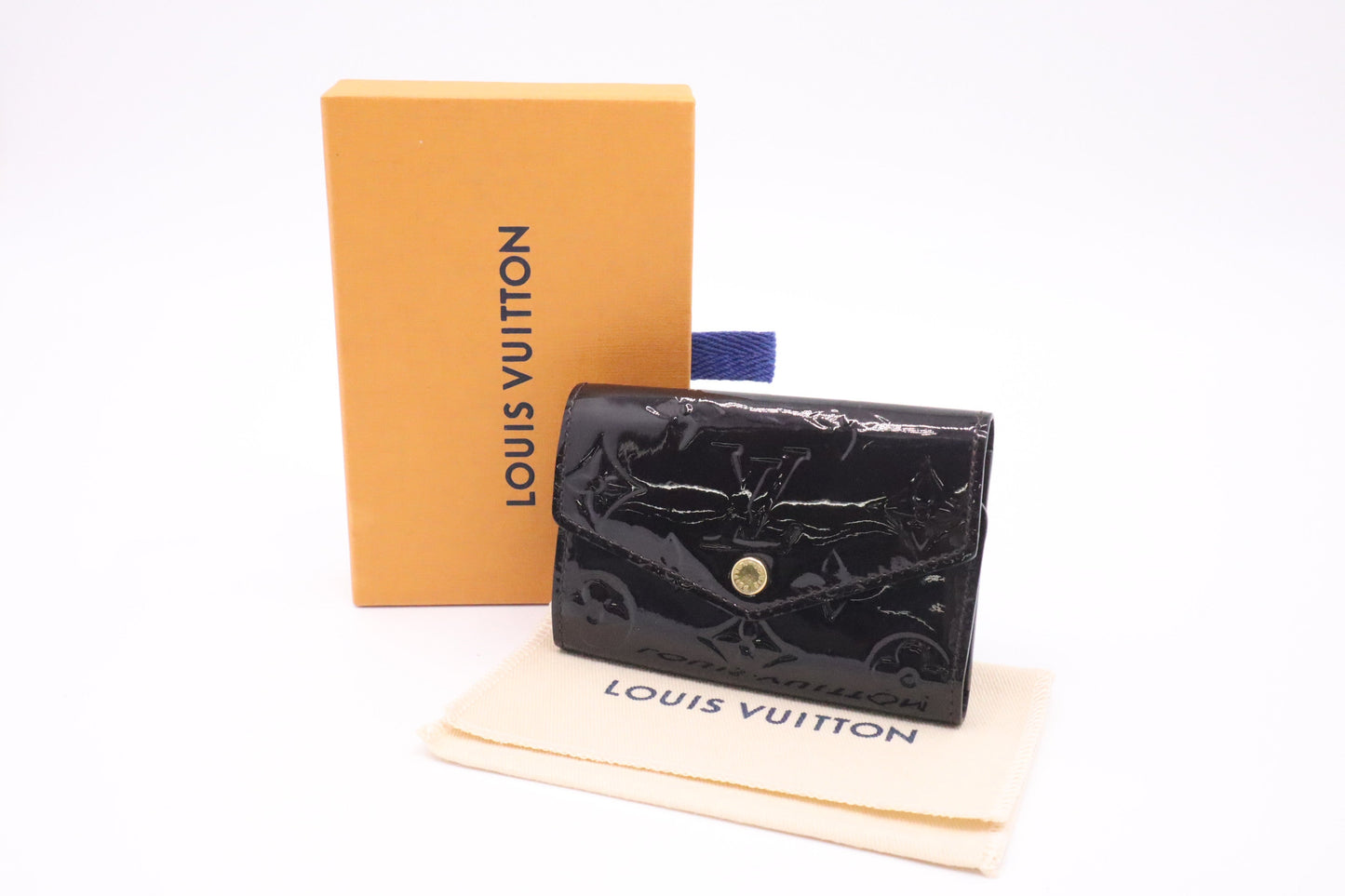 Louis Vuitton Key Case in Amarante Vernis Leather