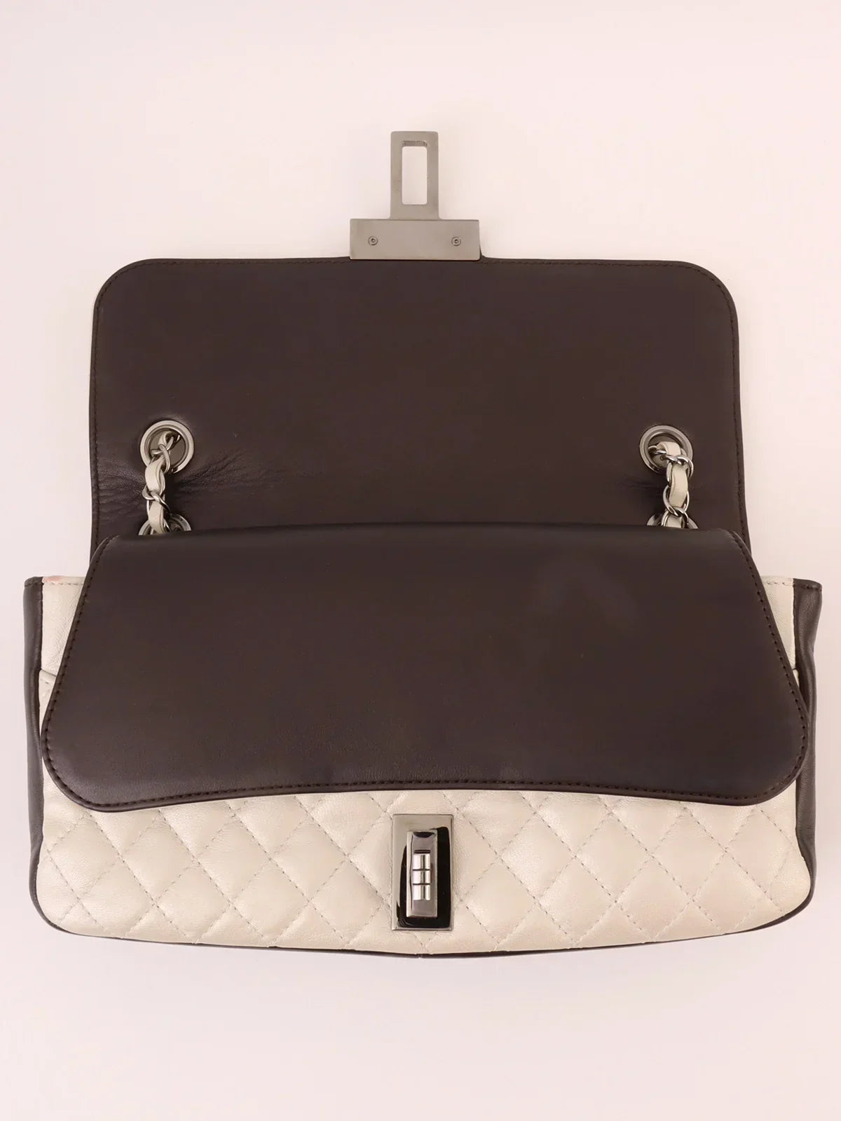 Chanel Shoulder Bag - Ewore Bags