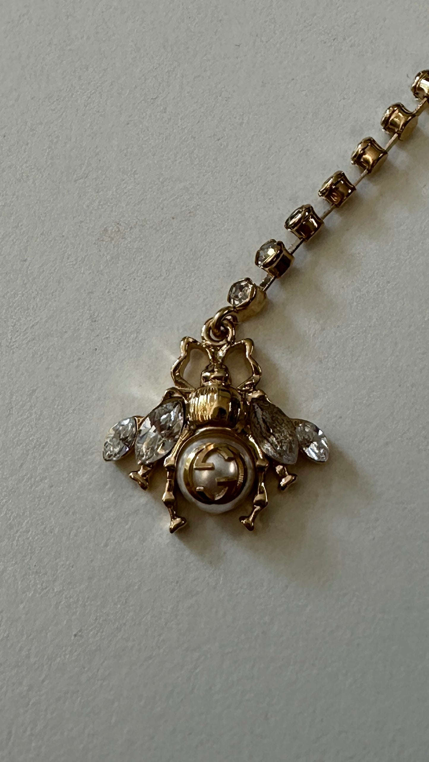 GUCCI GG Interlocking Bee Hairband Gold Crystal