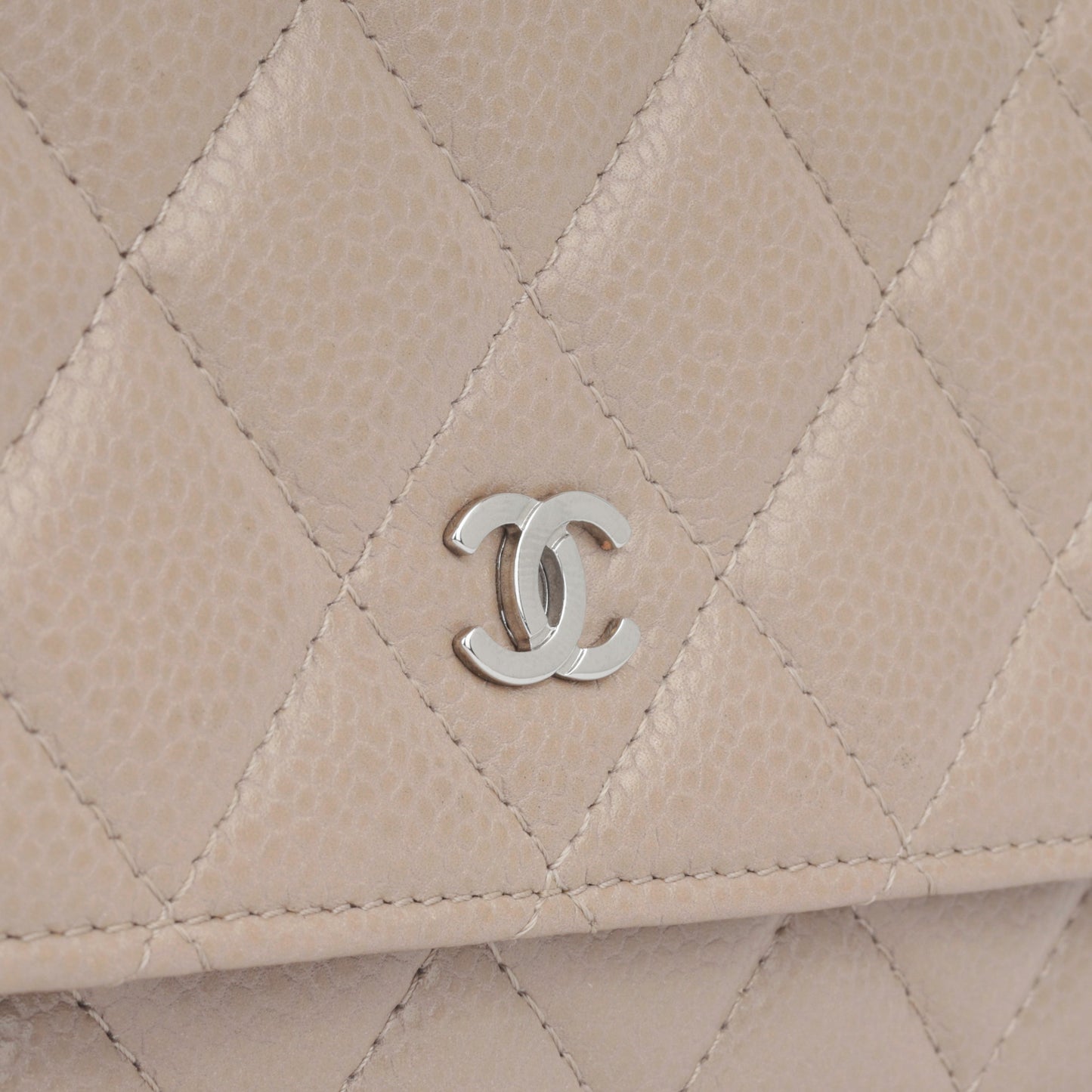 Chanel Classic Wallet on Chain