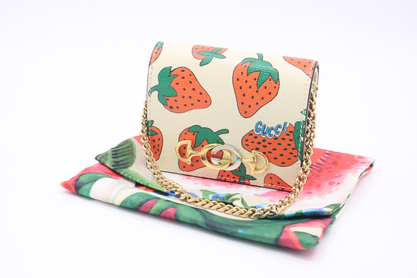 Gucci Zummi Card Case in Cream Strawberry Leather
