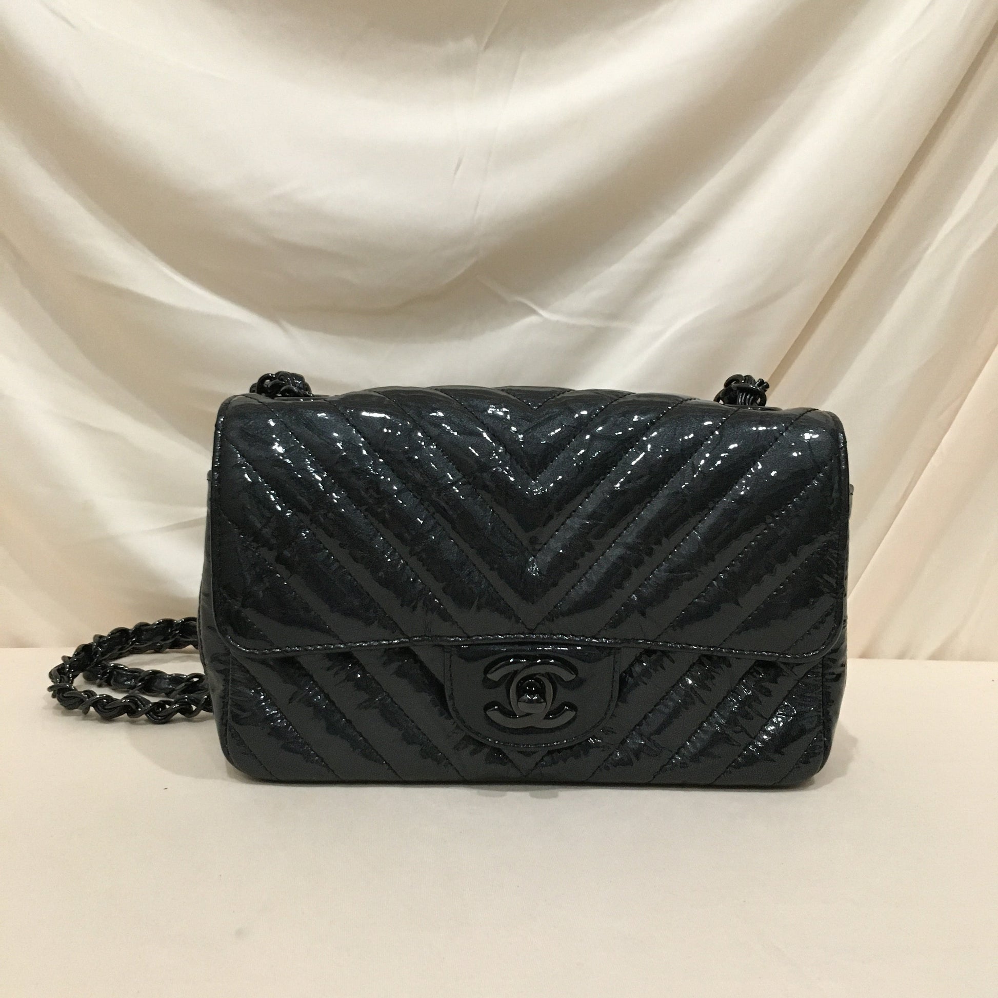 Chanel Shoulder Bag - Ewore Bags