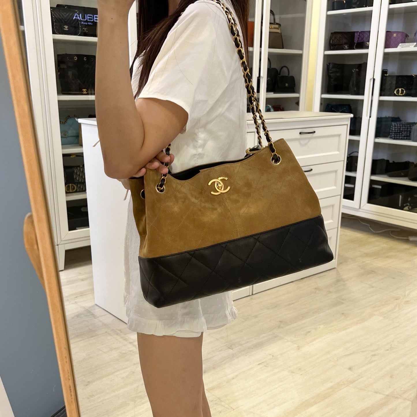 Chanel 25A Two-Tone Tote Bag in Light Brown Suede, Black Calfskin and AGHW (Model: AS5634)
