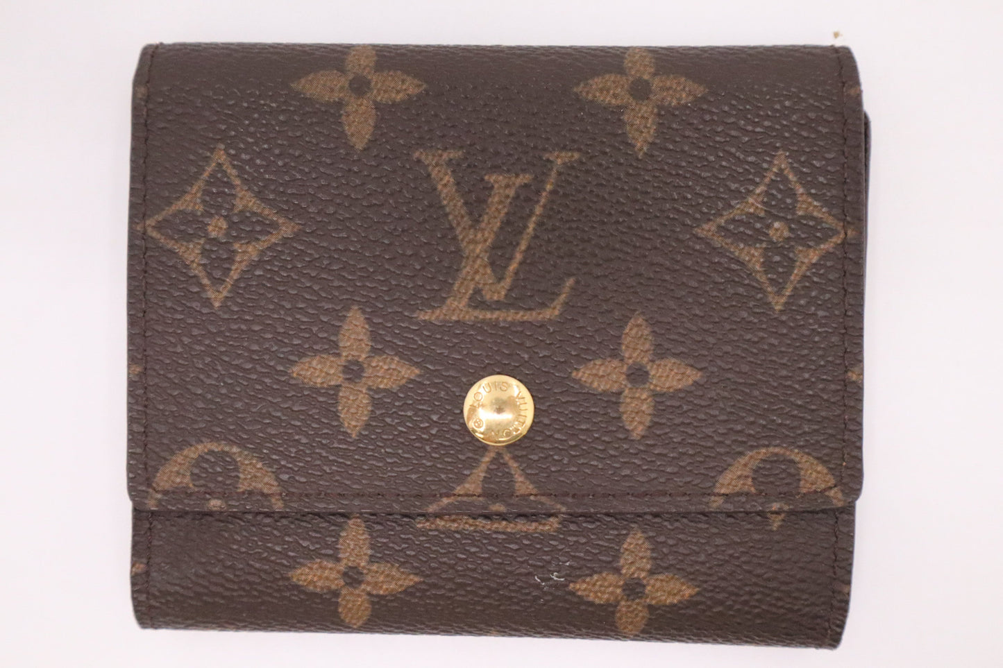Louis Vuitton Trifold Wallet in Monogram Canvas